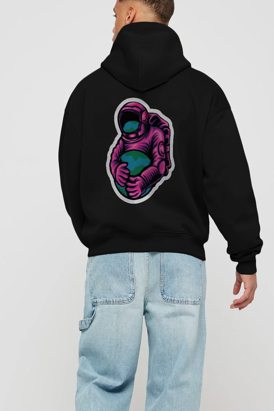 Astronaut Holding Up The Earth Sticker Arka Baskılı Hoodie Oversize Kapüşonlu Sweatshirt Erkek Kadın Unisex