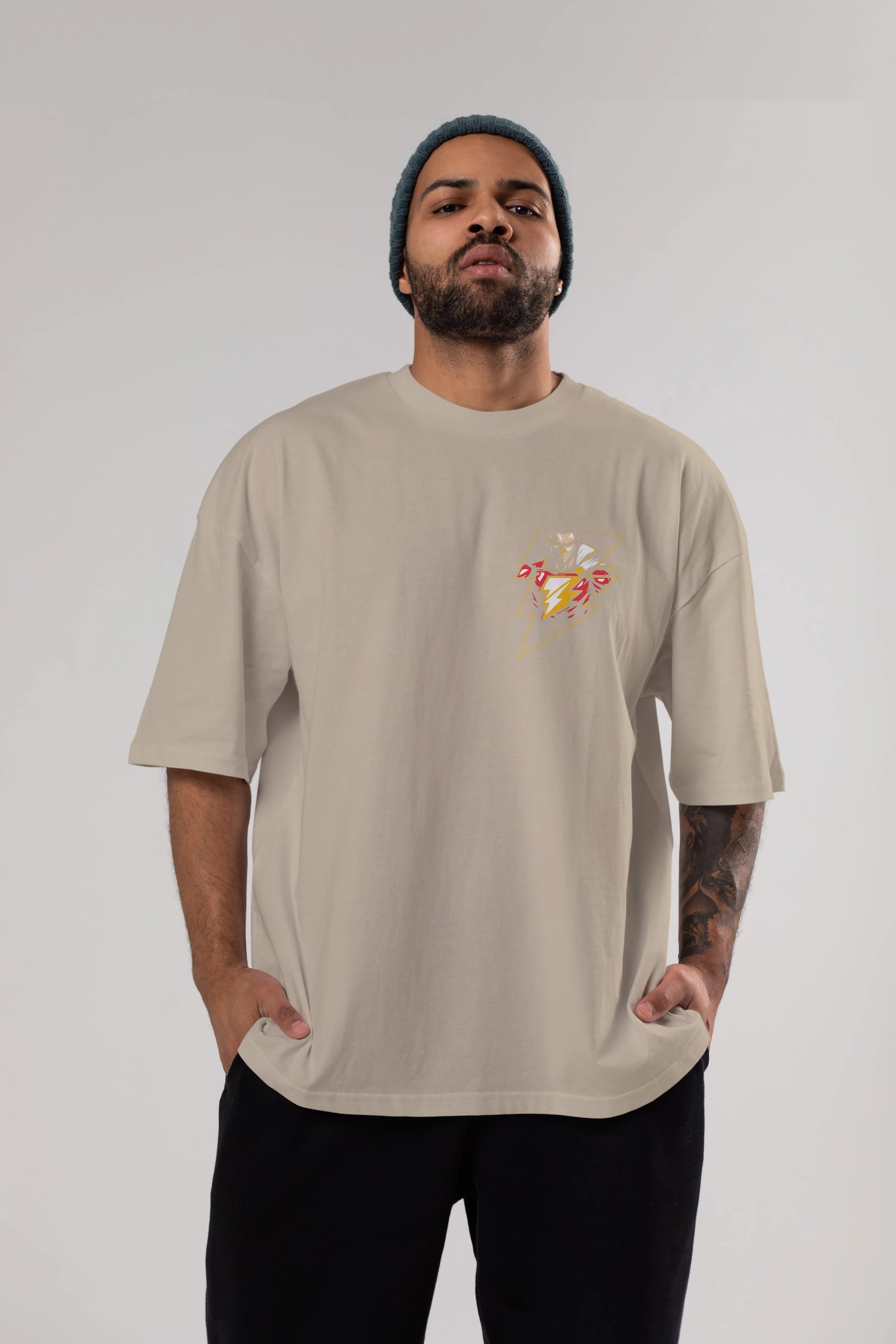 Flash Avengers (3) Ön Sol Baskılı Oversize t-shirt Erkek Kadın Unisex %100 Pamuk Bisiklet Yaka tişort