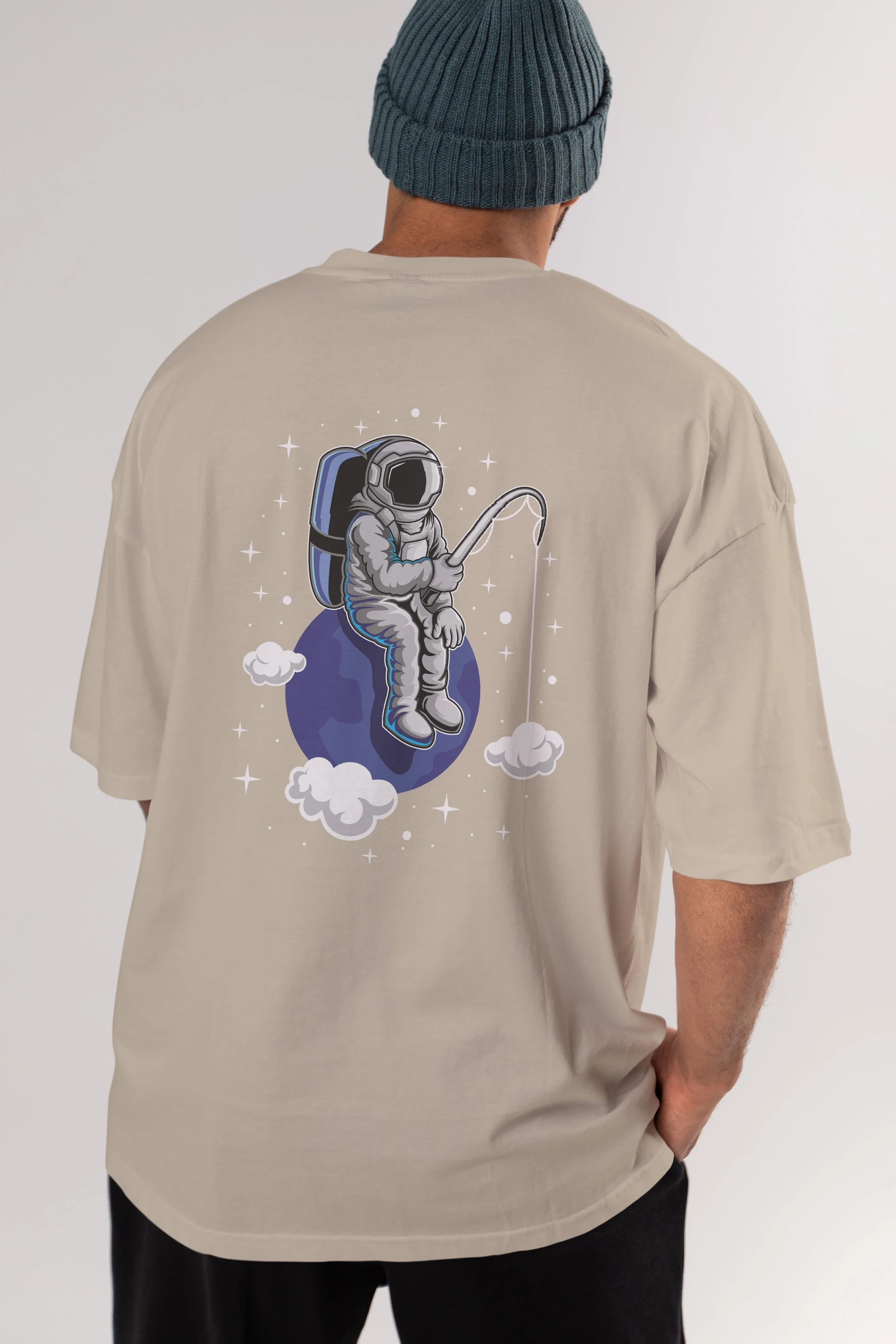 Astronaut Fishing (2) Arka Baskılı Oversize t-shirt Erkek Kadın Unisex