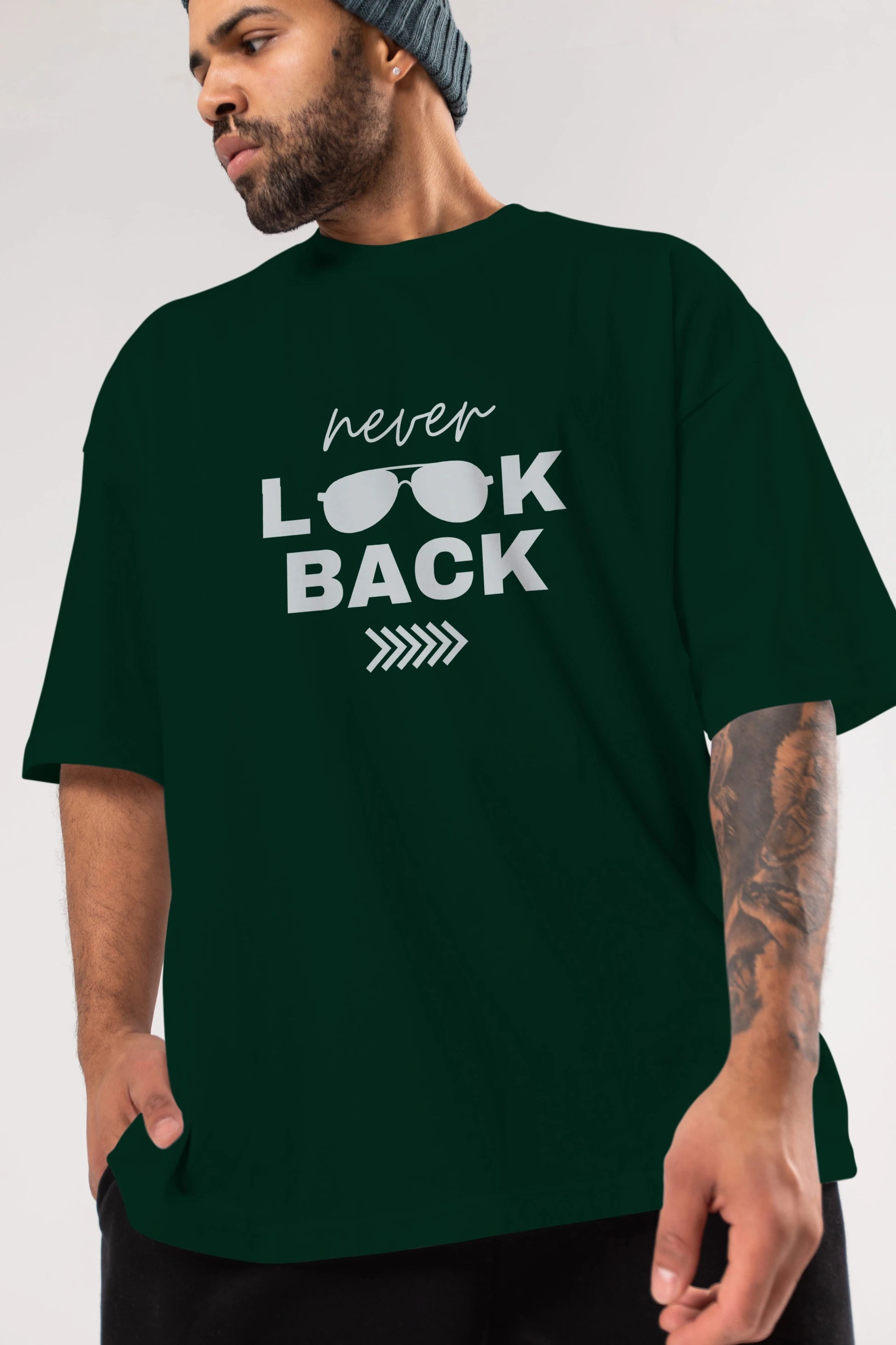Never Look Back Yazılı Ön Baskılı Oversize t-shirt Erkek Kadın Unisex