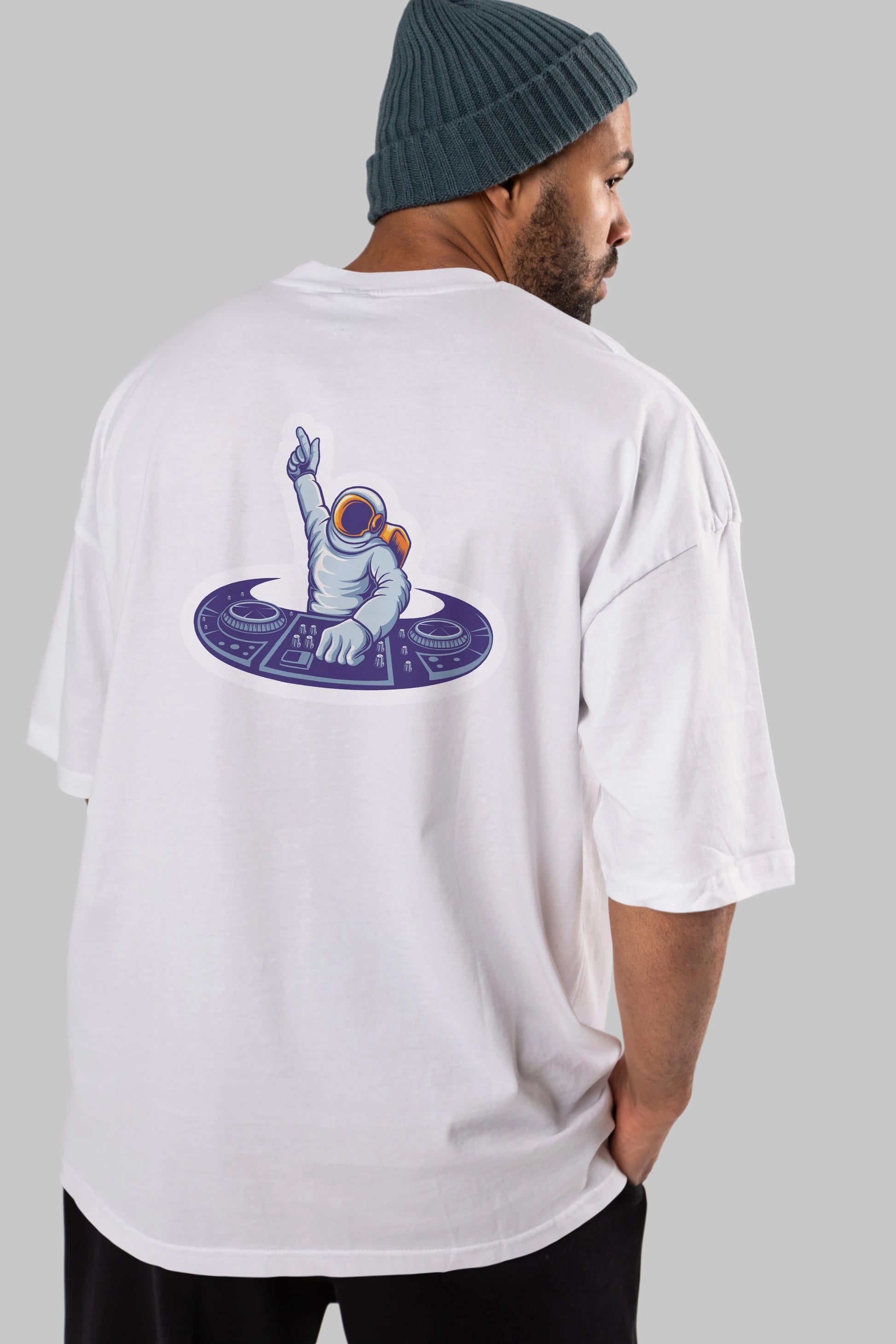 Astronaut Disk Jockey Party Sticker Arka Baskılı Oversize t-shirt Erkek Kadın Unisex