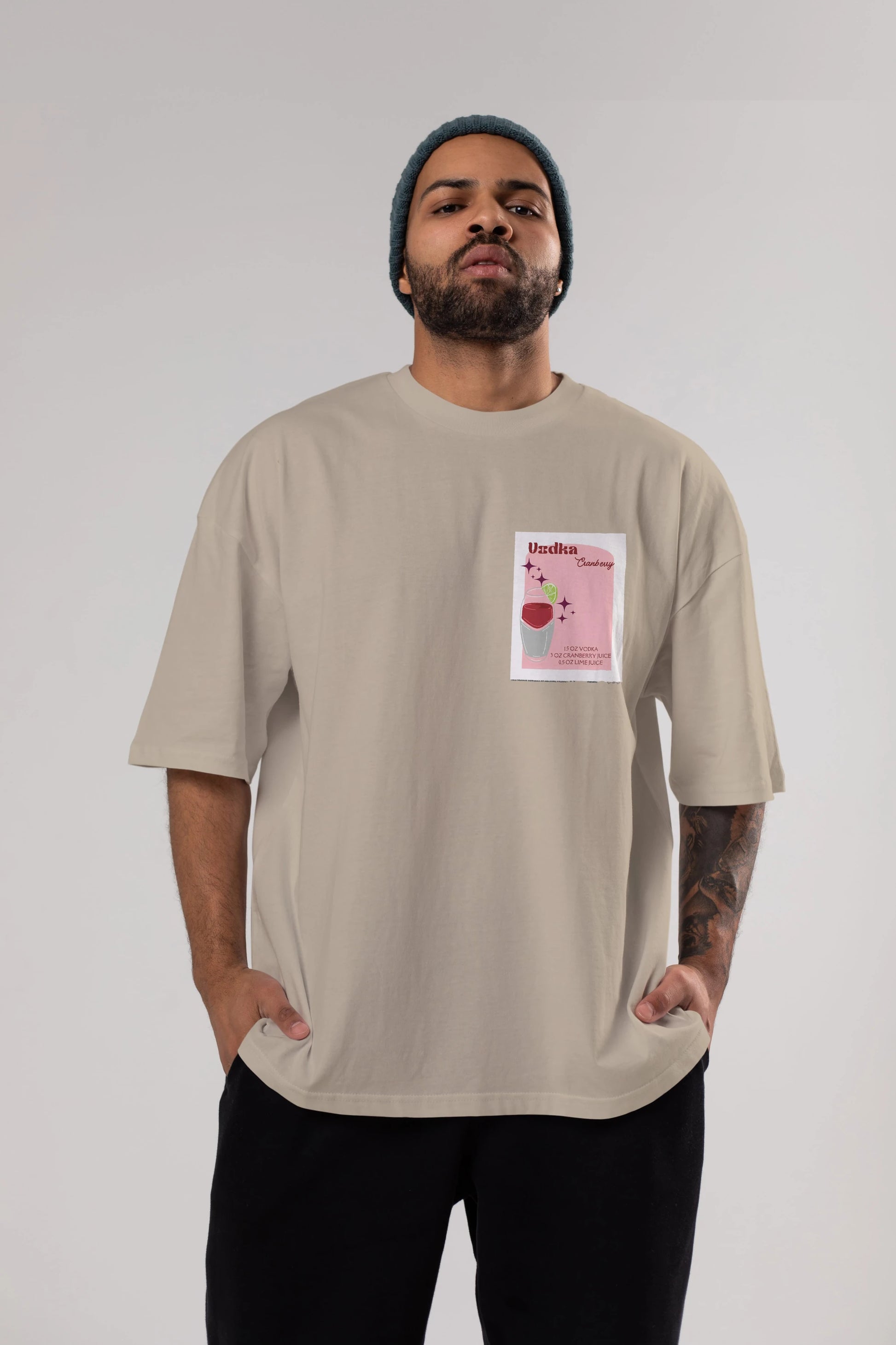 Vodka Cranberry 2 Ön Sol Baskılı Oversize t-shirt Erkek Kadın Unisex %100 Pamuk Bisiklet Yaka tişort