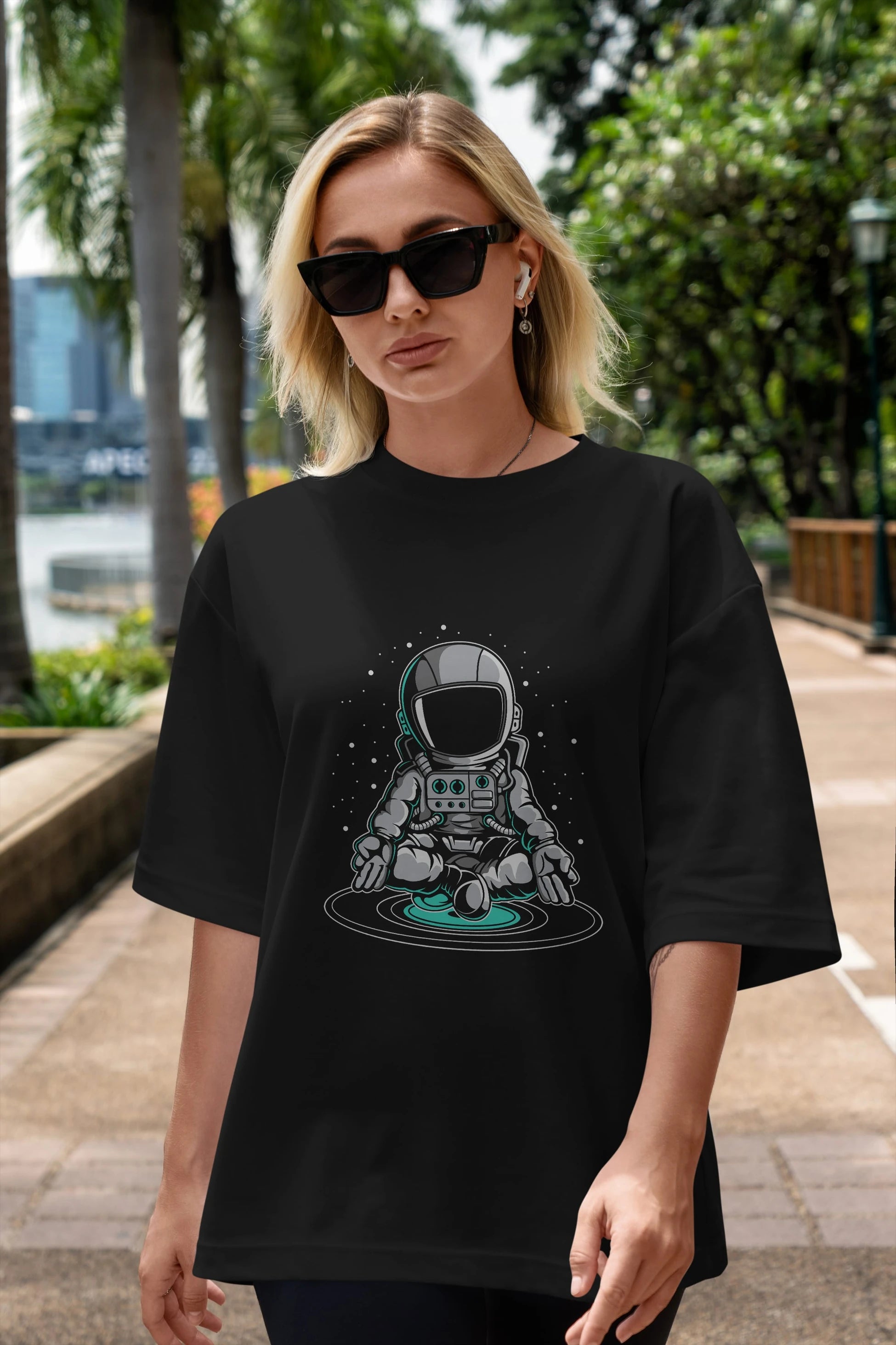 Astronaut Meditation Ön Baskılı Oversize t-shirt Erkek Kadın Unisex