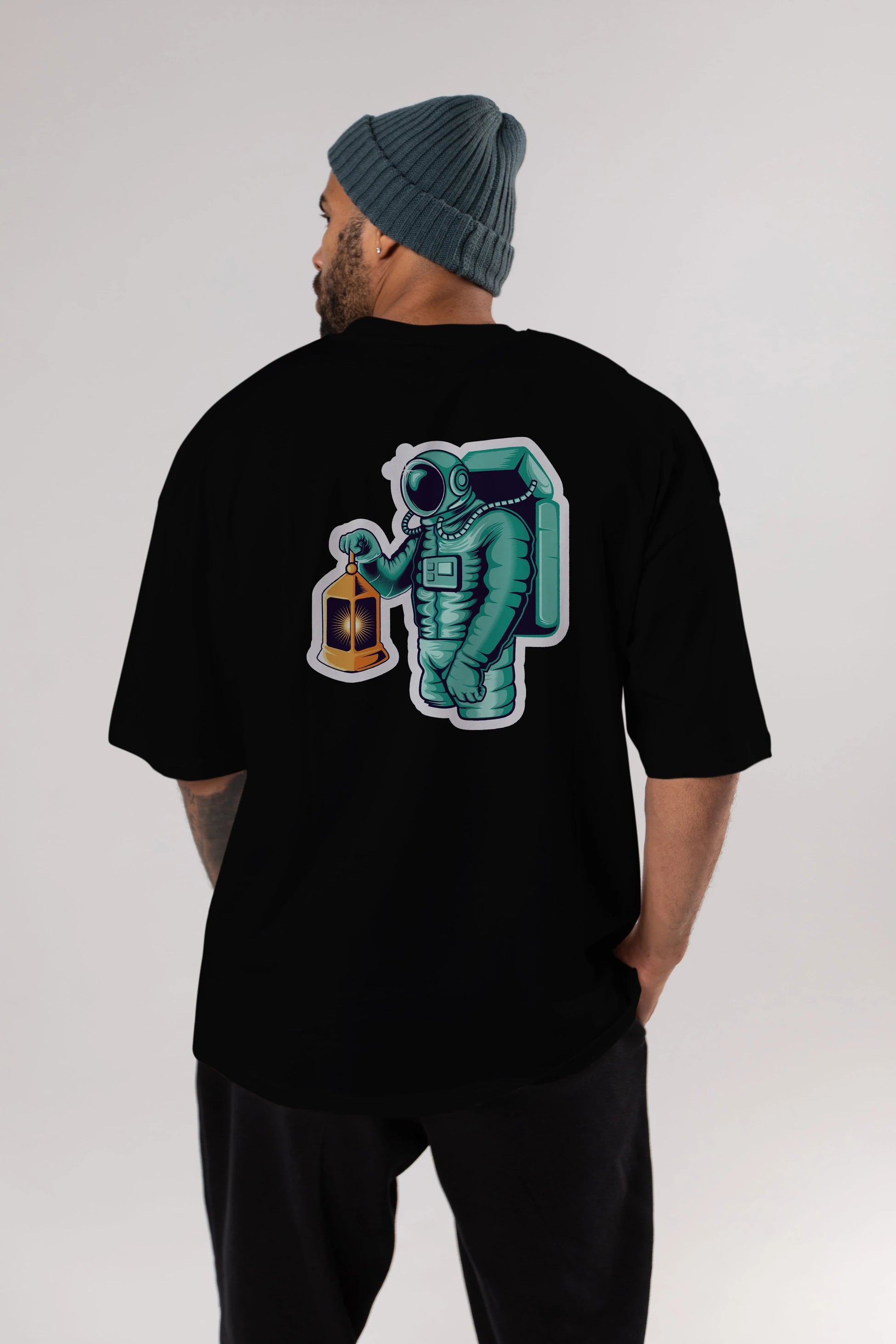 Astronaut Lantern Sticker Arka Baskılı Oversize t-shirt Erkek Kadın Unisex
