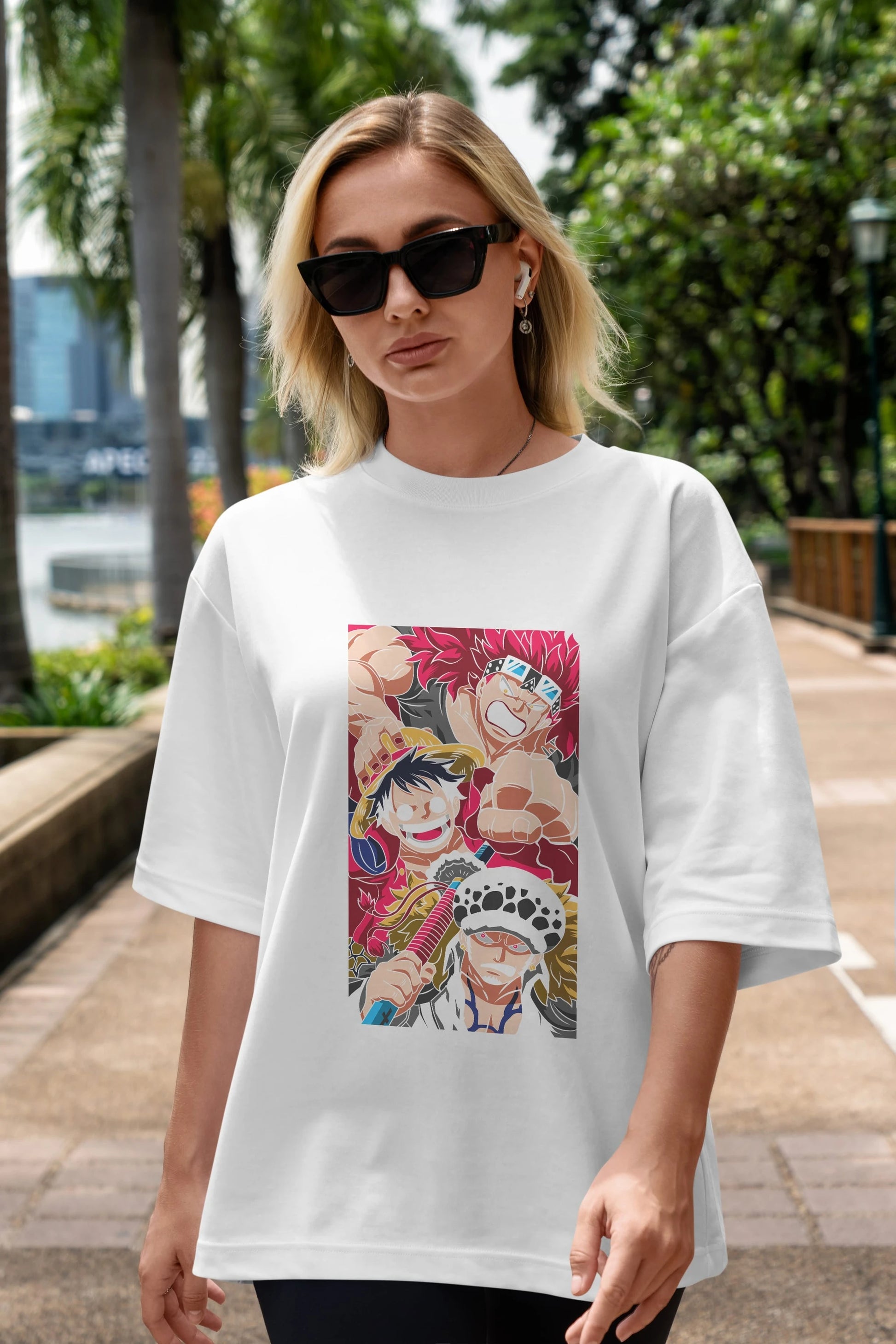 SUPER NOVAS one piece Anime Ön Baskılı Oversize t-shirt %100 pamuk Erkek Kadın Unisex