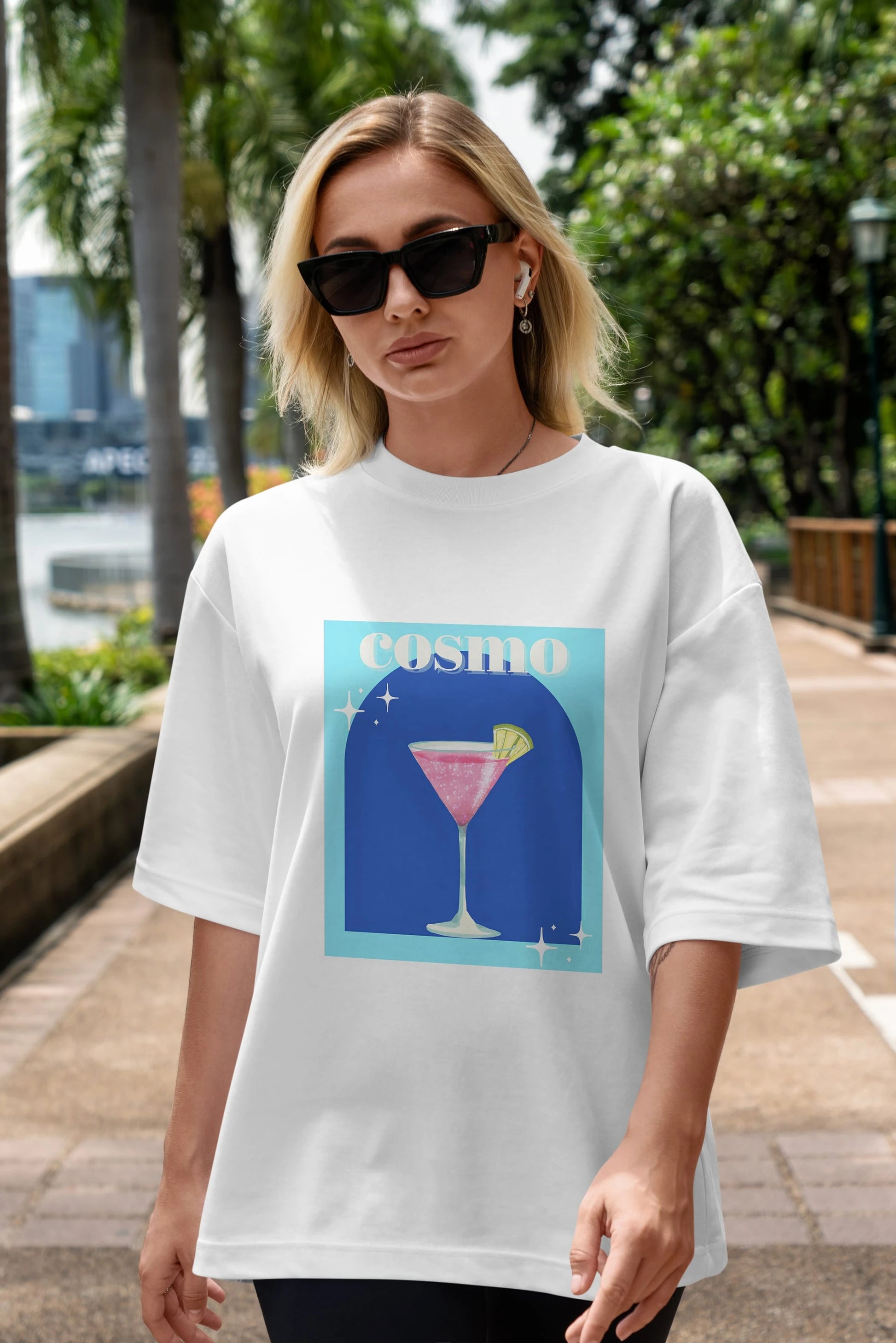 Cosmopolitan 2 Ön Baskılı Oversize t-shirt Erkek Kadın Unisex %100 Pamuk Bisiklet Yaka tişort