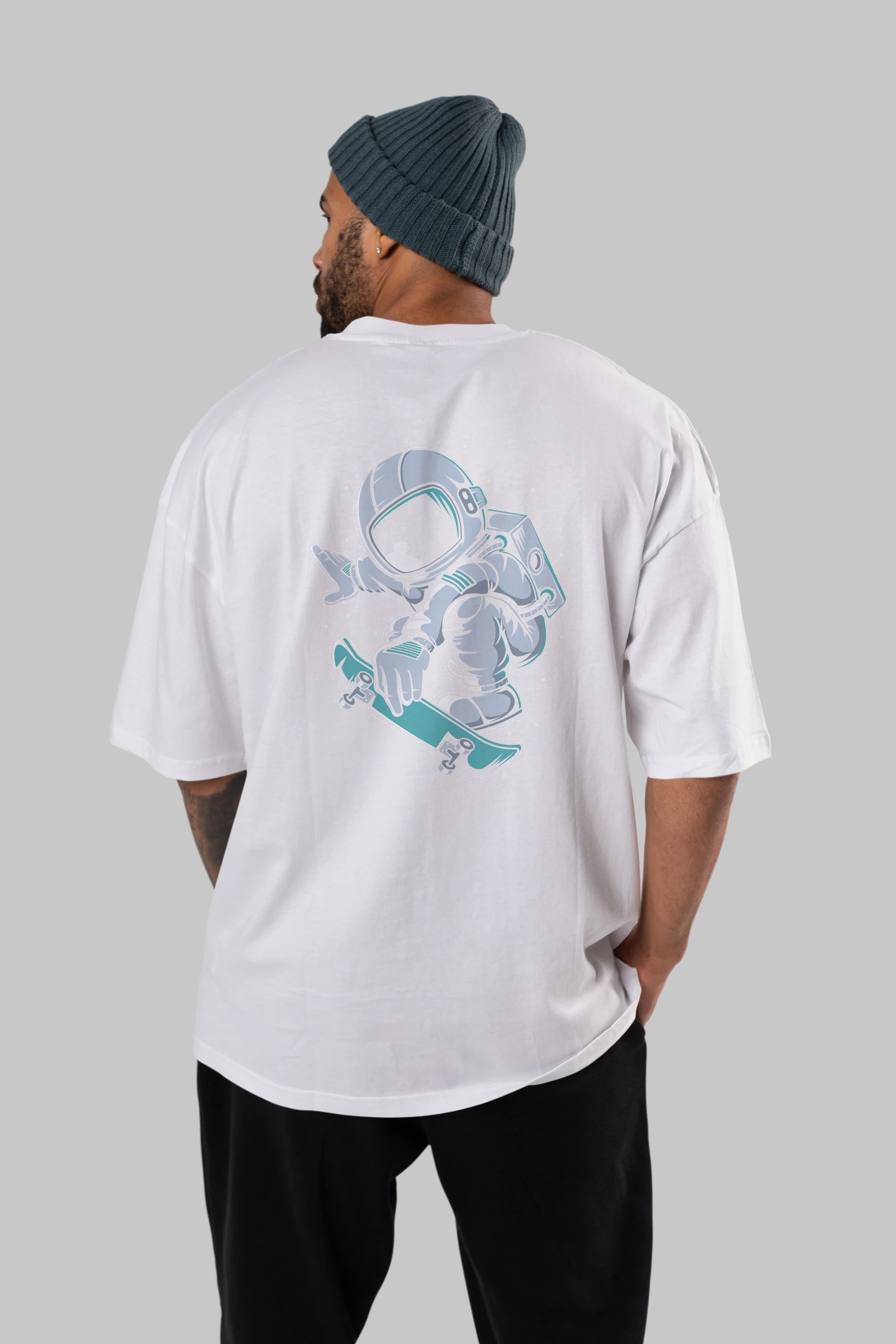 Astronaut Skateboard Jump Arka Baskılı Oversize t-shirt Erkek Kadın Unisex