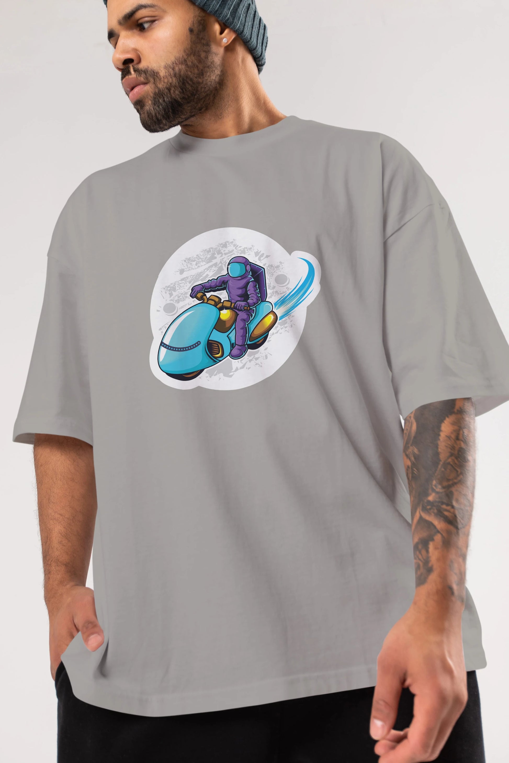 Astrorider in Space Sticker Ön Baskılı Oversize t-shirt Erkek Kadın Unisex