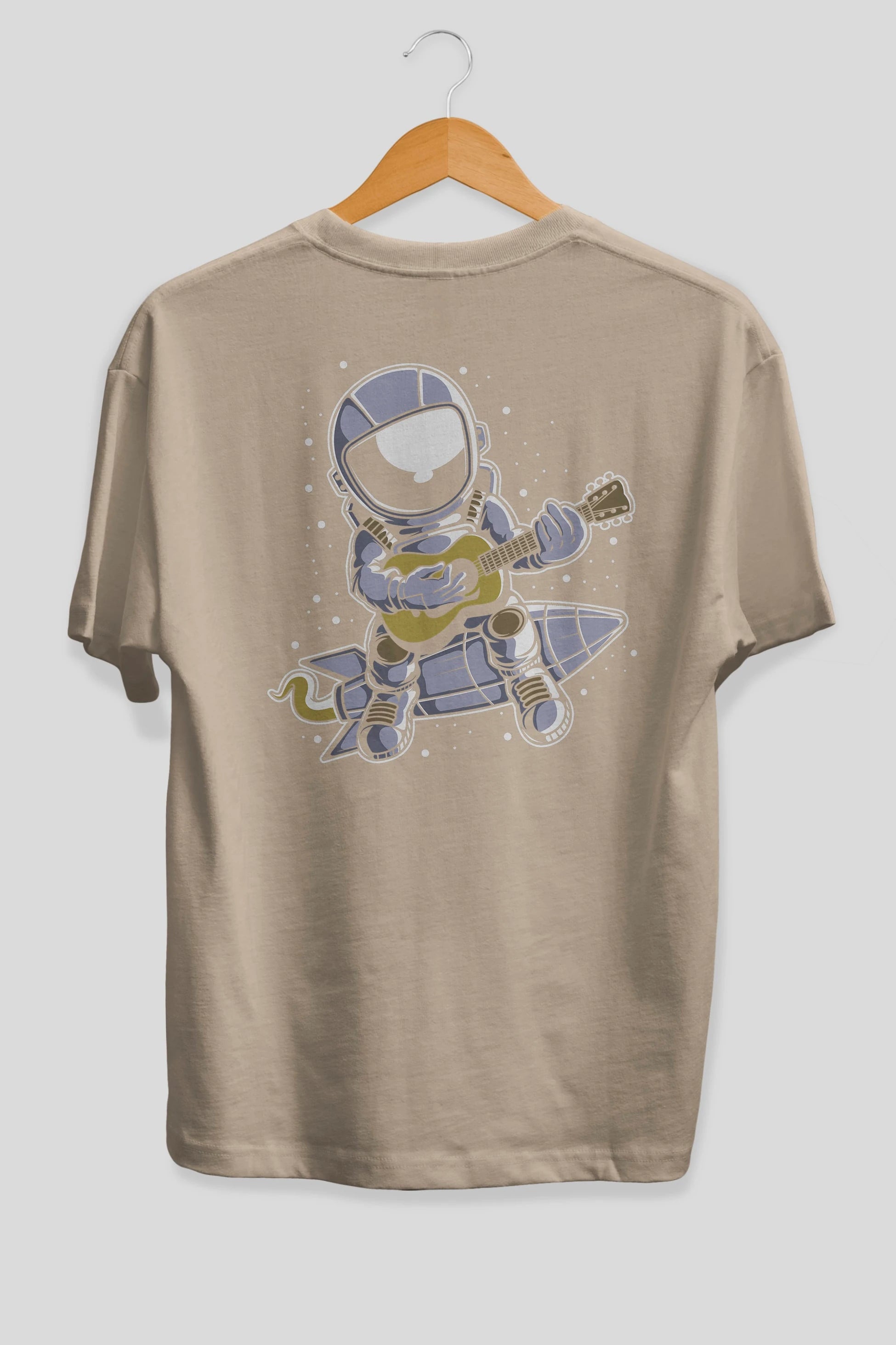 Astronaut Guitar (2) Arka Baskılı Oversize t-shirt Erkek Kadın Unisex