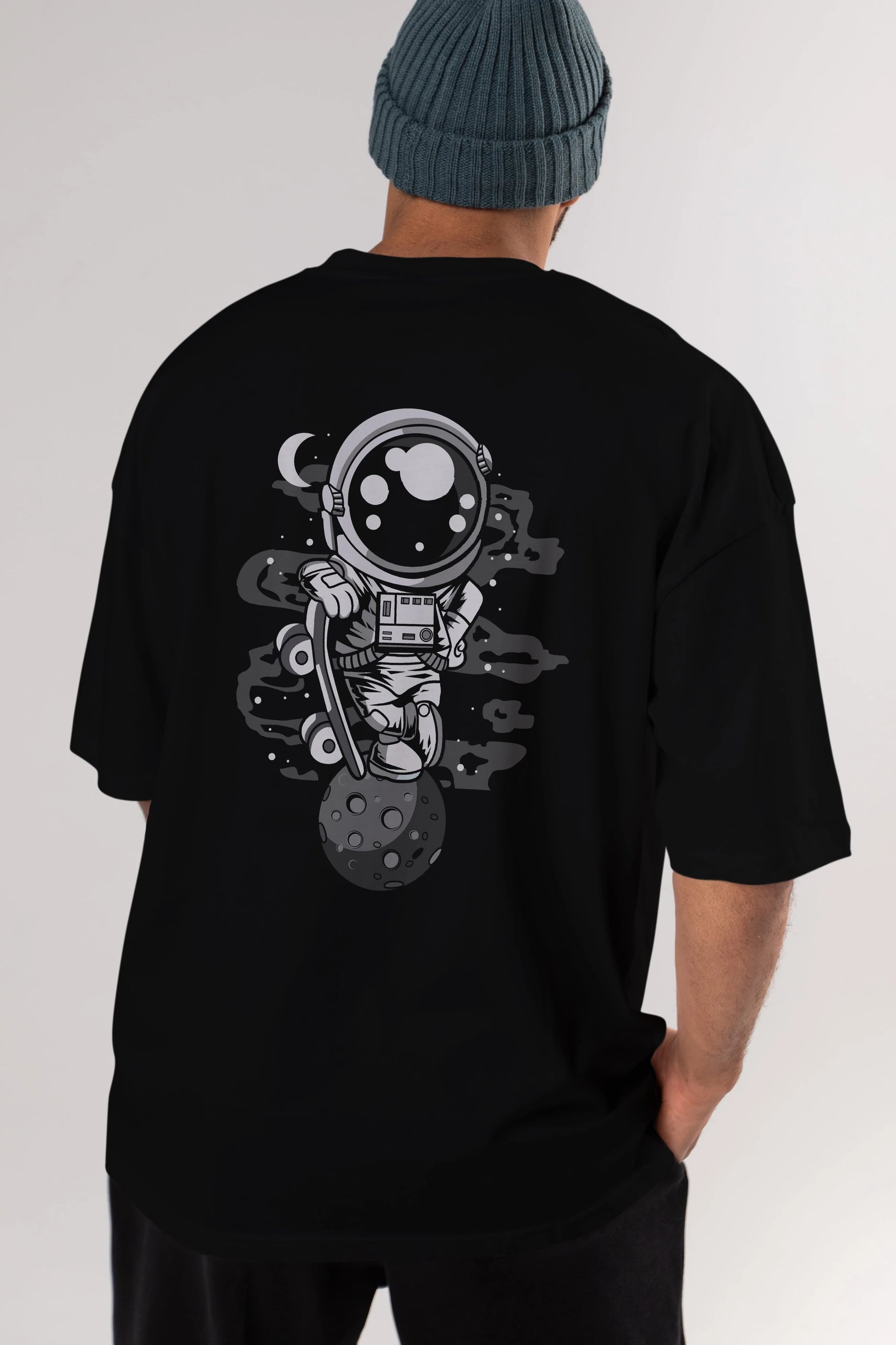 Astronaut Skater Boy Arka Baskılı Oversize t-shirt Erkek Kadın Unisex