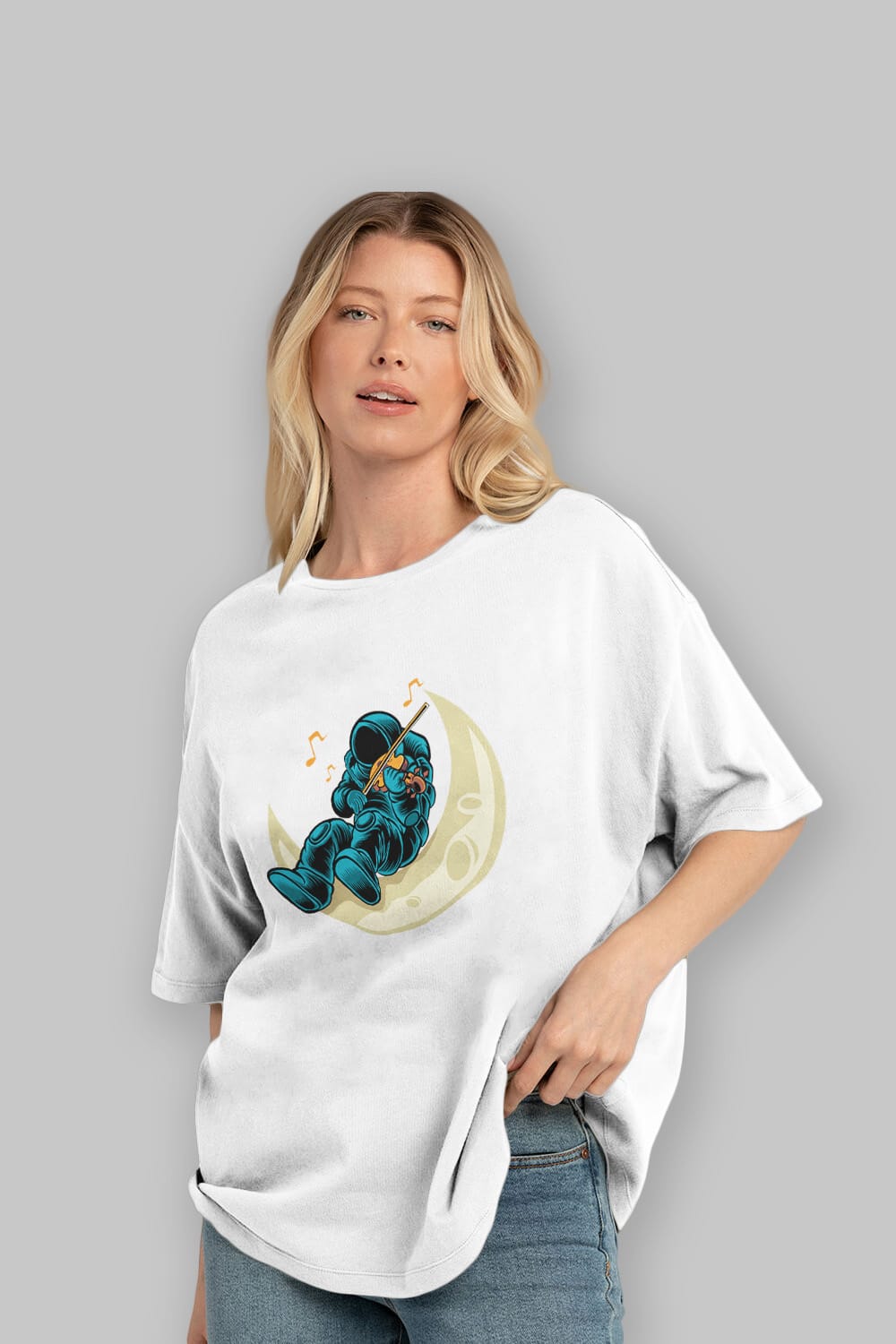 Playing Vionist in Space Ön Baskılı Oversize t-shirt Erkek Kadın Unisex