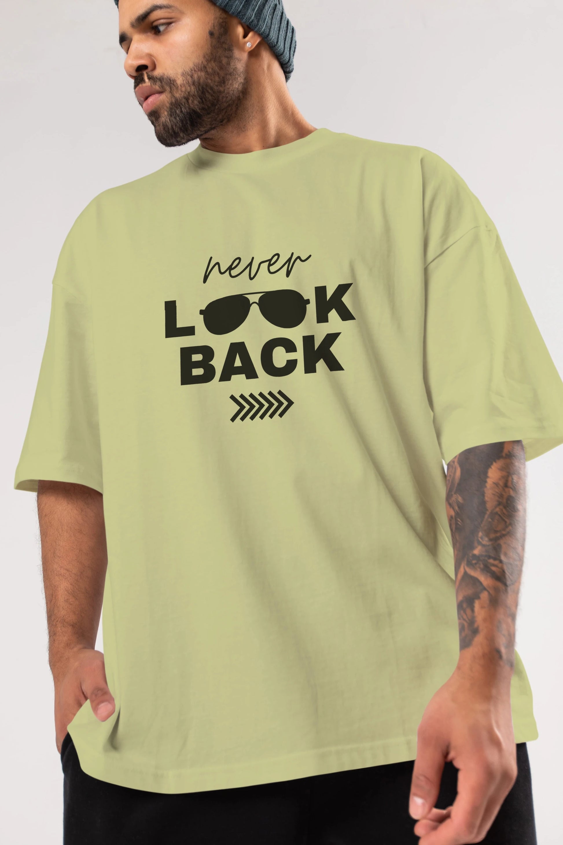 Never Look Back Yazılı Ön Baskılı Oversize t-shirt Erkek Kadın Unisex