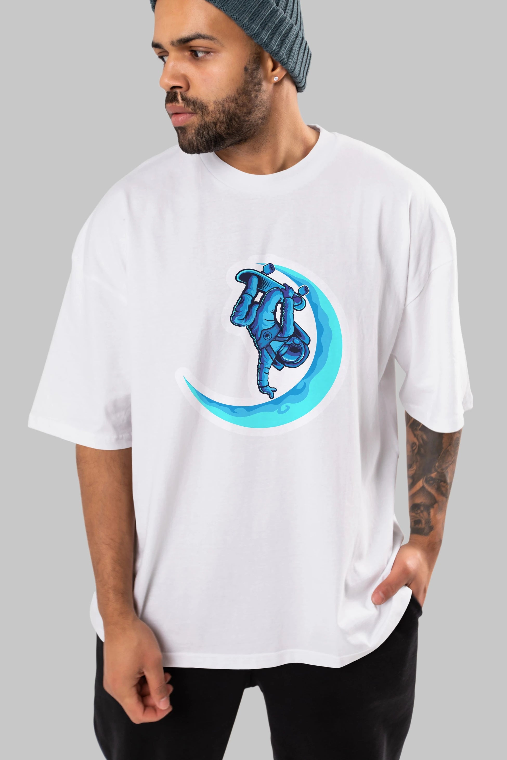 Skating on the moon sticker Ön Baskılı Oversize t-shirt Erkek Kadın Unisex