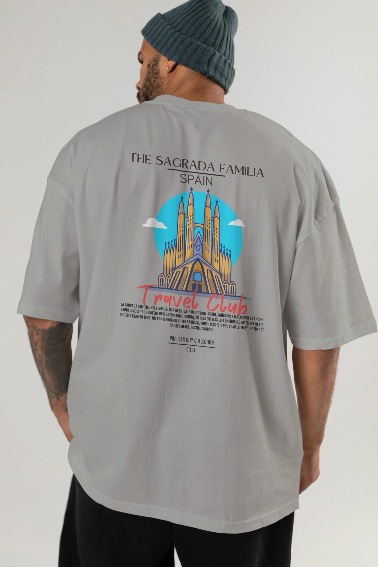 The Sagrada Familia Spain Arka Baskılı Oversize t-shirt Erkek Kadın Pamuk Bisiklet Yaka tişort