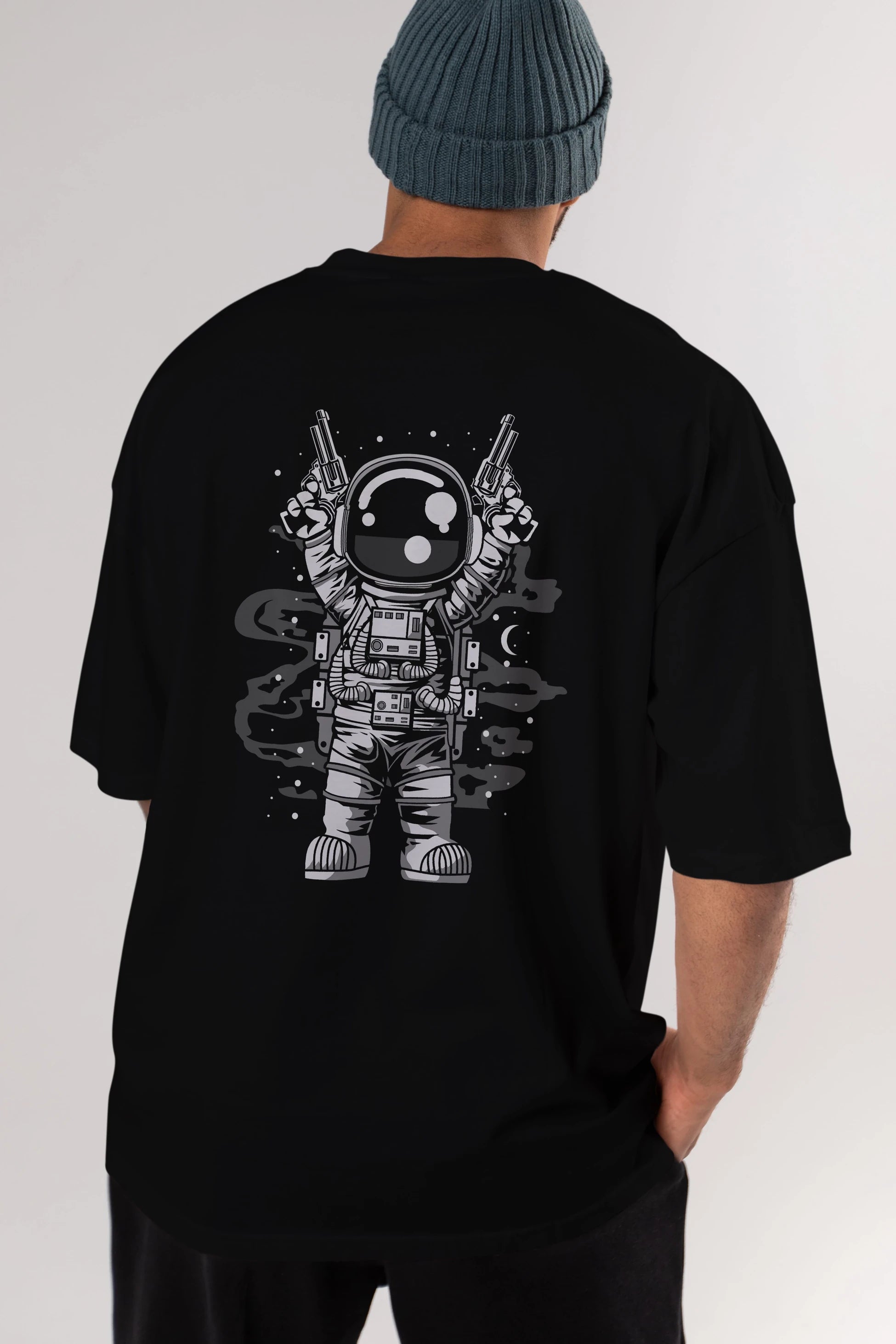 Astronaut Gun Arka Baskılı Oversize t-shirt Erkek Kadın Unisex