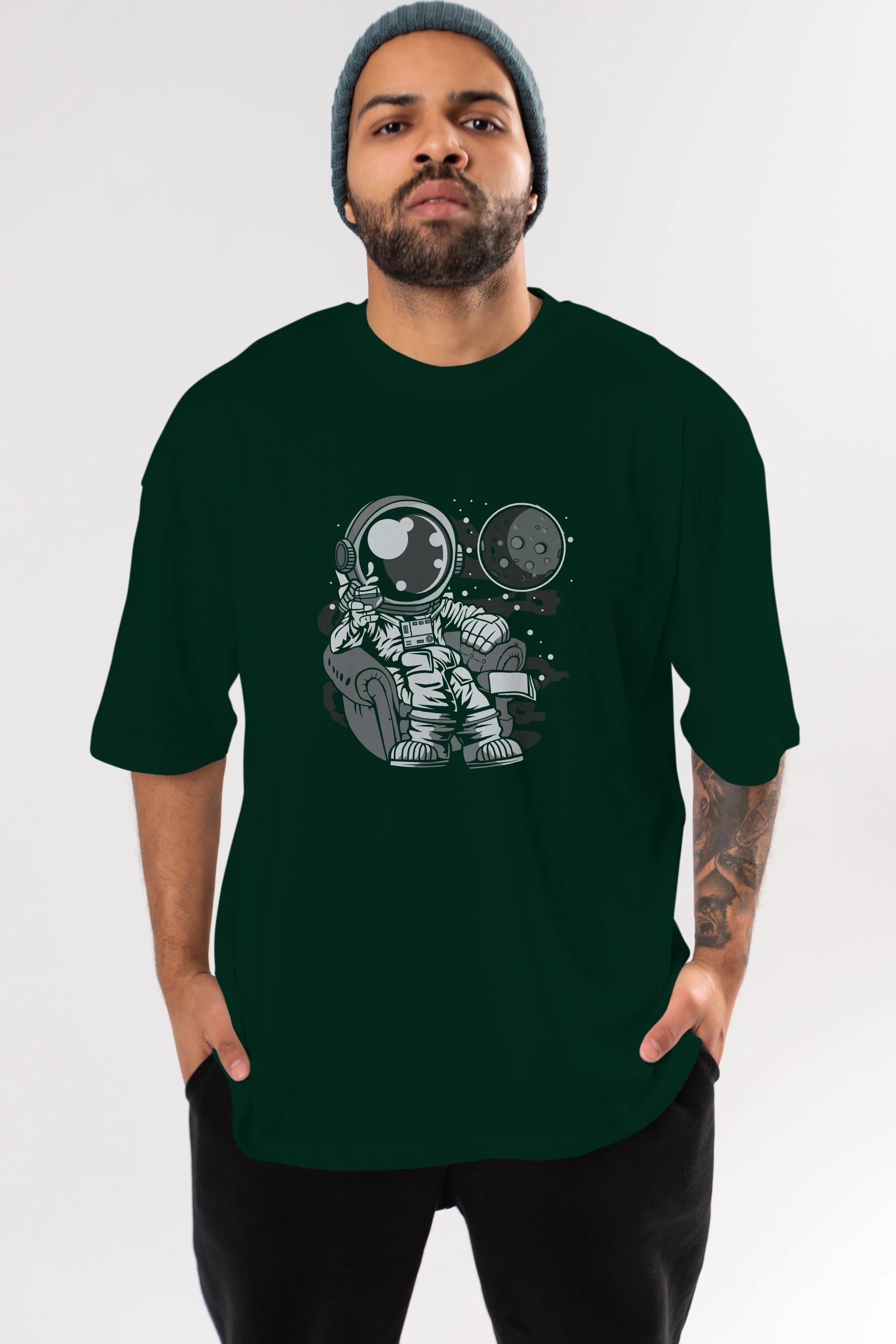 Astronaut Drinking And Relax Ön Baskılı Oversize t-shirt Erkek Kadın Unisex