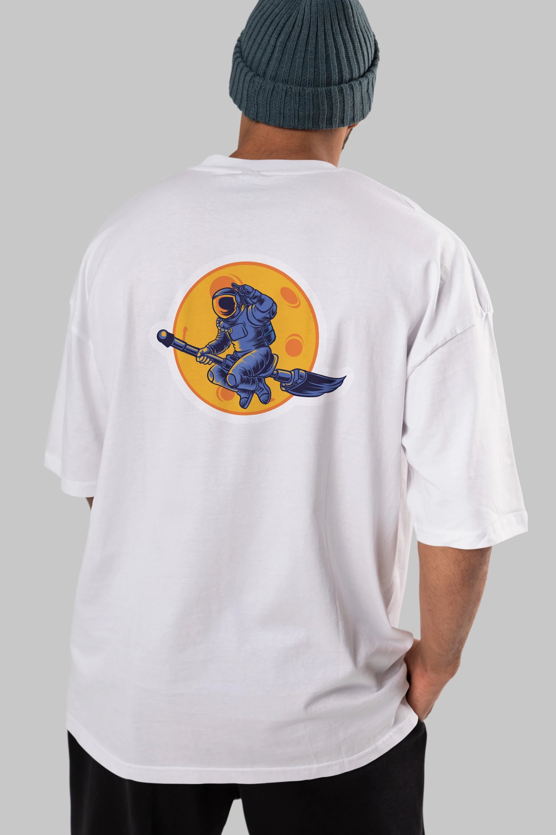 Space Witch Sticker Arka Baskılı Oversize t-shirt Erkek Kadın Unisex