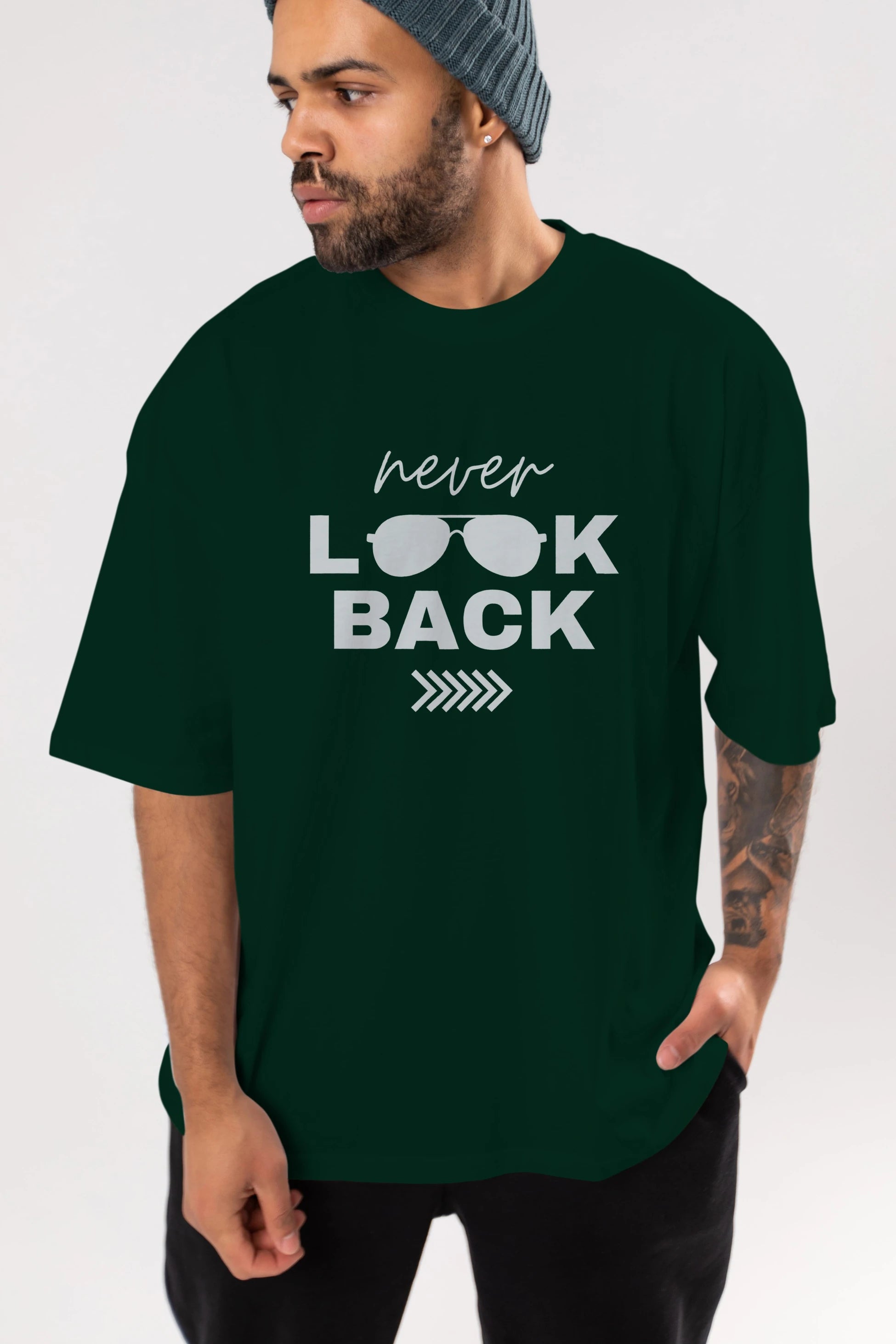 Never Look Back Yazılı Ön Baskılı Oversize t-shirt Erkek Kadın Unisex