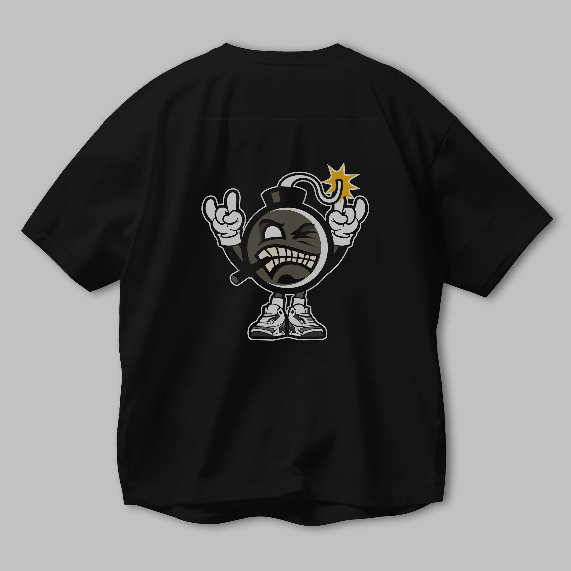 Evil Bomb Arka Baskılı Oversize t-shirt Erkek Kadın Unisex %100 Pamuk tişort