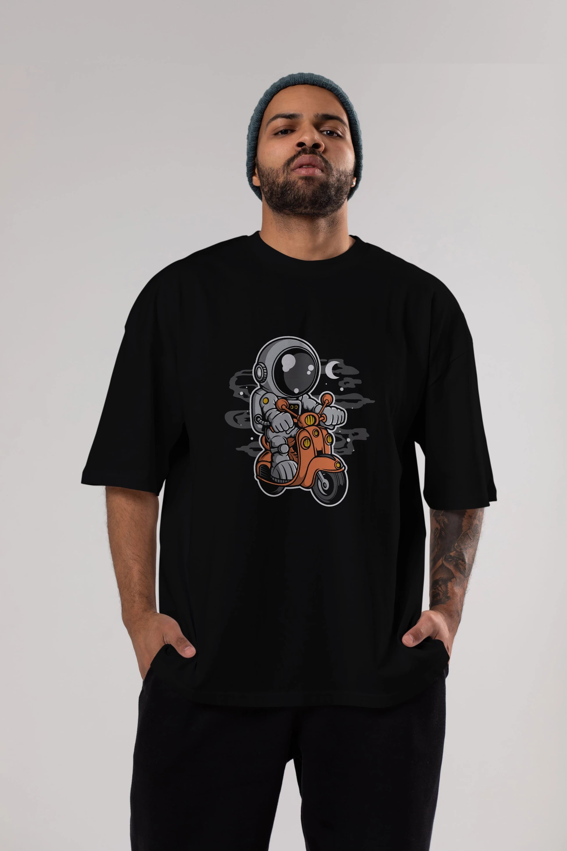 Astronaut Scooter Ön Baskılı Oversize t-shirt Erkek Kadın Unisex