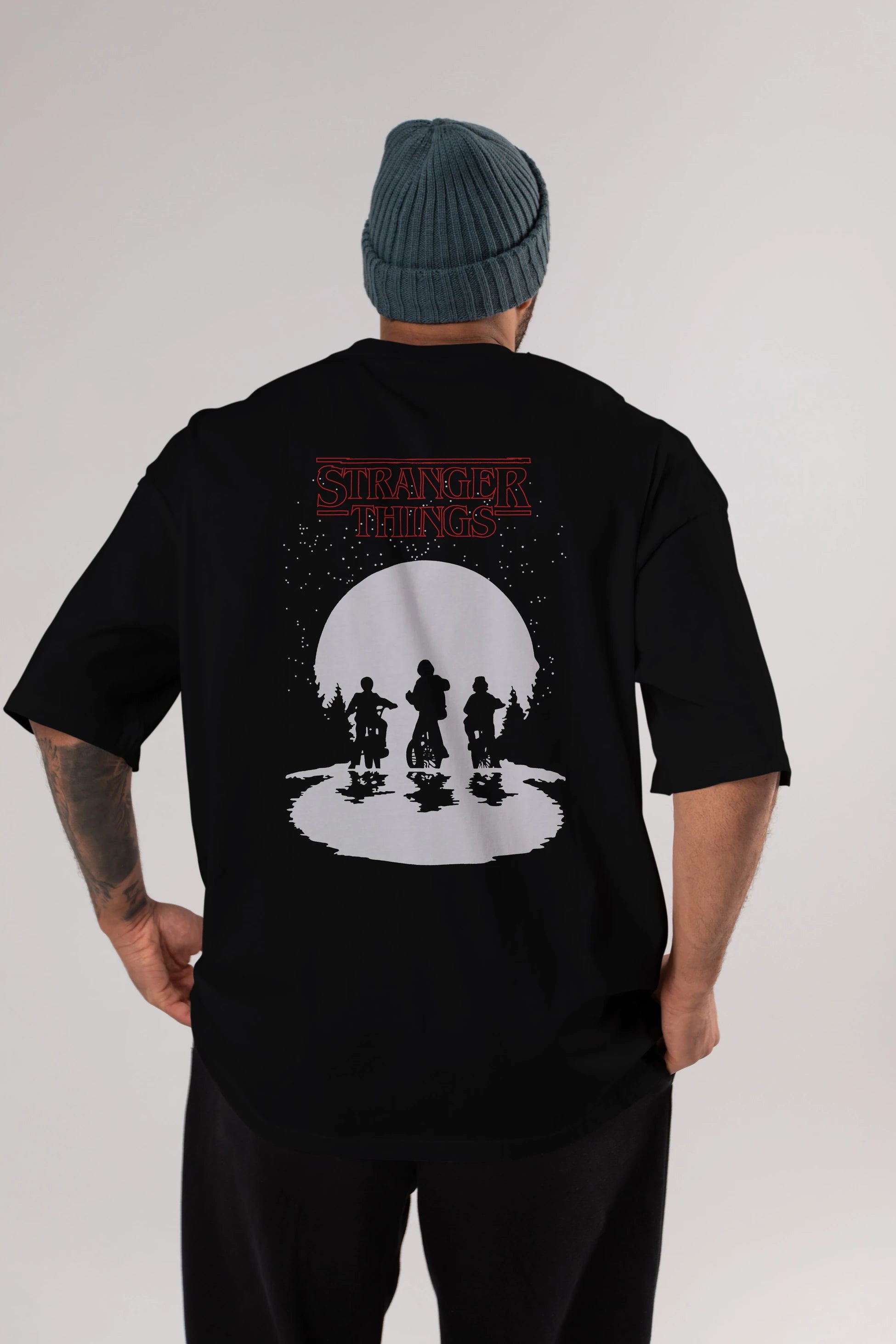 Stranger Things Arka Baskılı Oversize t-shirt Erkek Kadın Unisex %100 Pamuk Bisiklet Yaka tişort