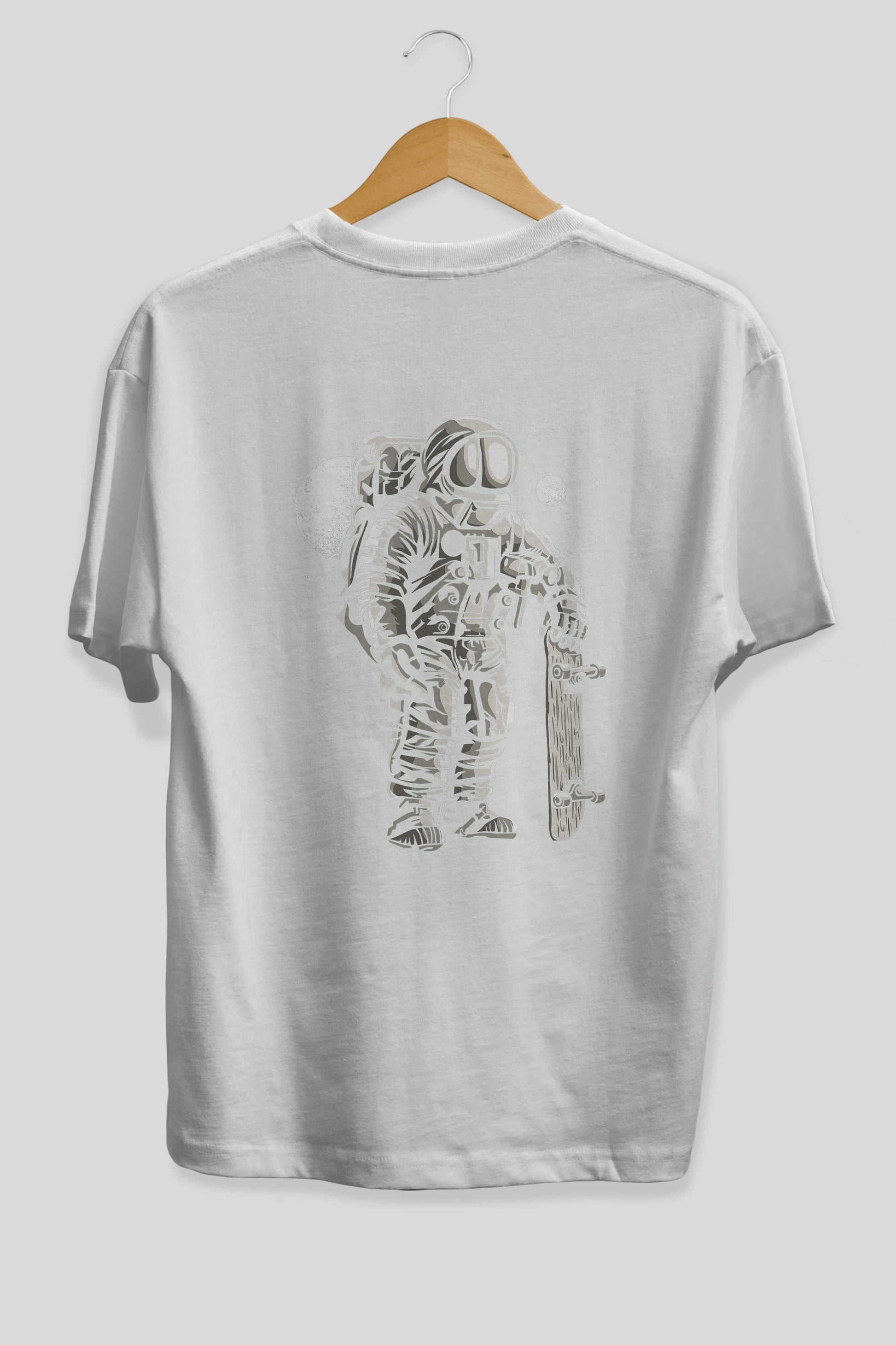Astronaut Skater Arka Baskılı Oversize t-shirt Erkek Kadın Unisex %100 Pamuk