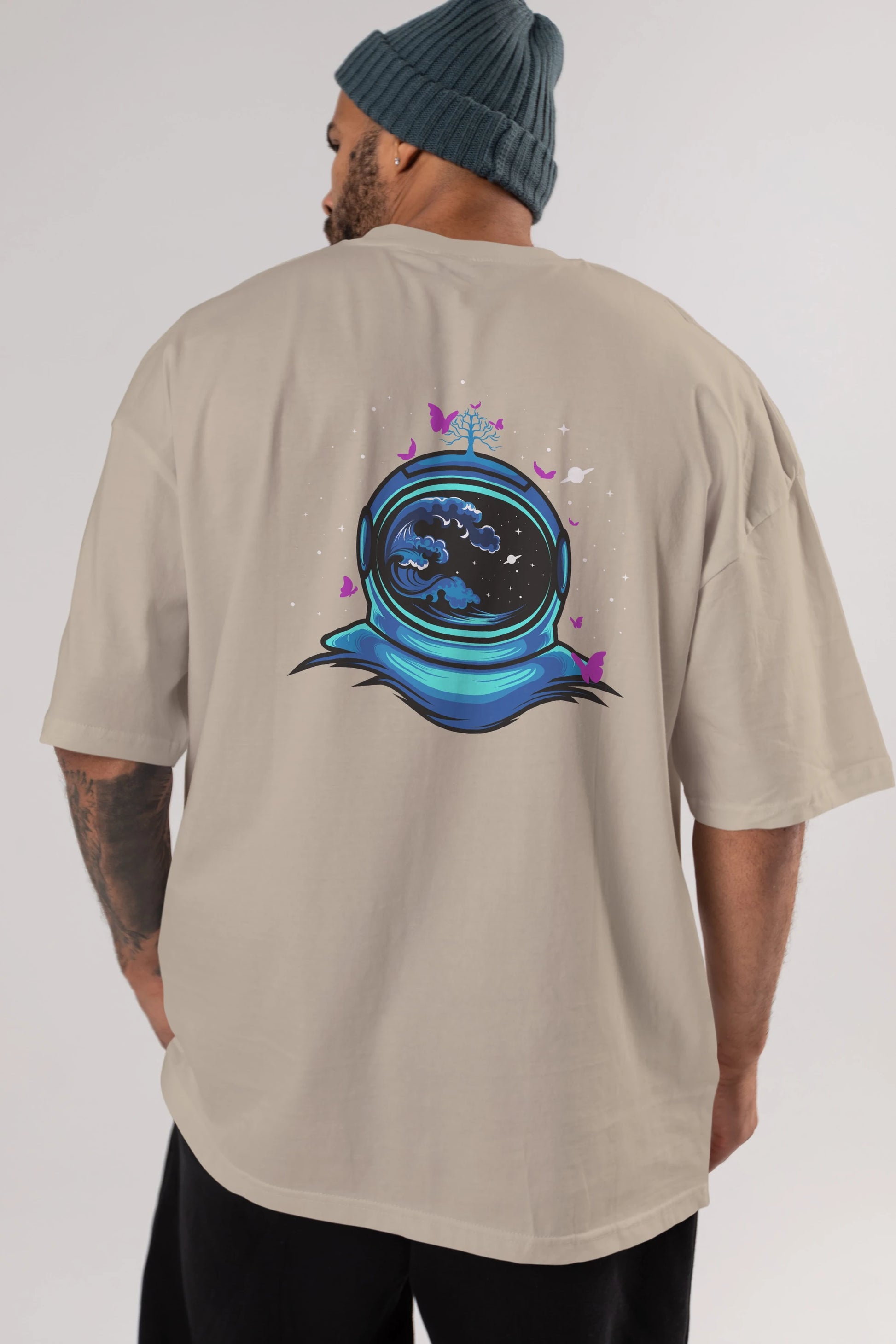 Astronaut and Butterfly Arka Baskılı Oversize t-shirt Erkek Kadın Unisex
