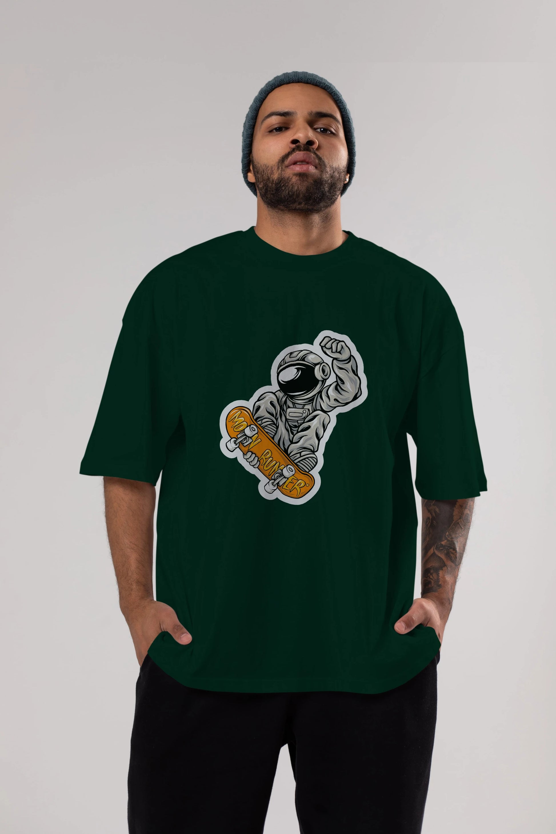 Moon Runner Sticker Ön Baskılı Oversize t-shirt Erkek Kadın Unisex