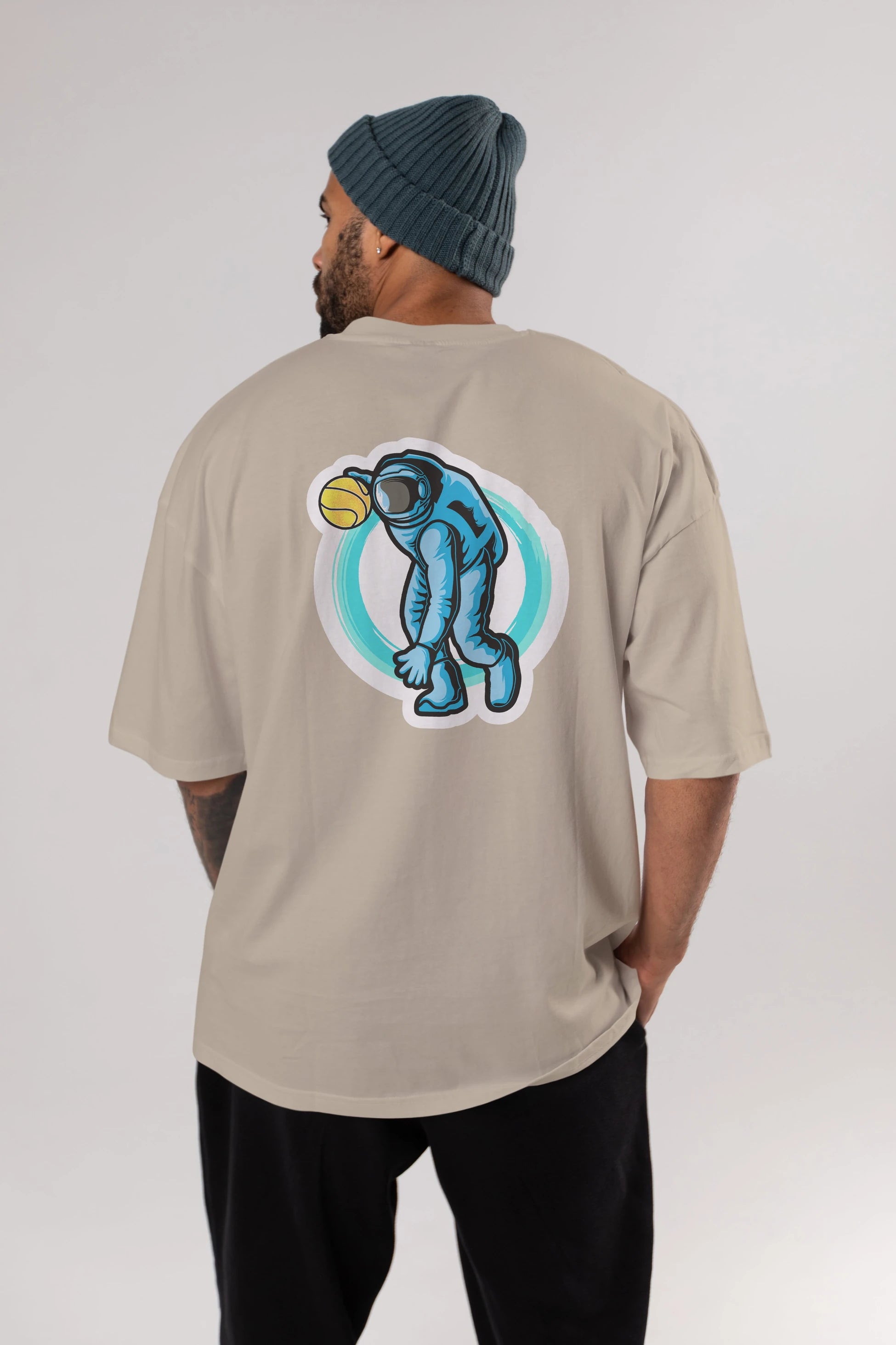 Astronaut Dribble Sticker Arka Baskılı Oversize t-shirt Erkek Kadın Unisex