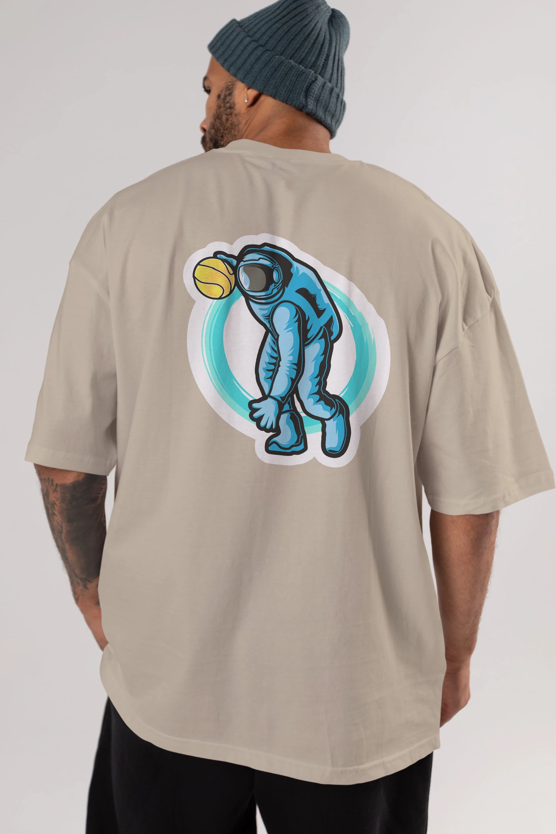 Astronaut Dribble Sticker Arka Baskılı Oversize t-shirt Erkek Kadın Unisex