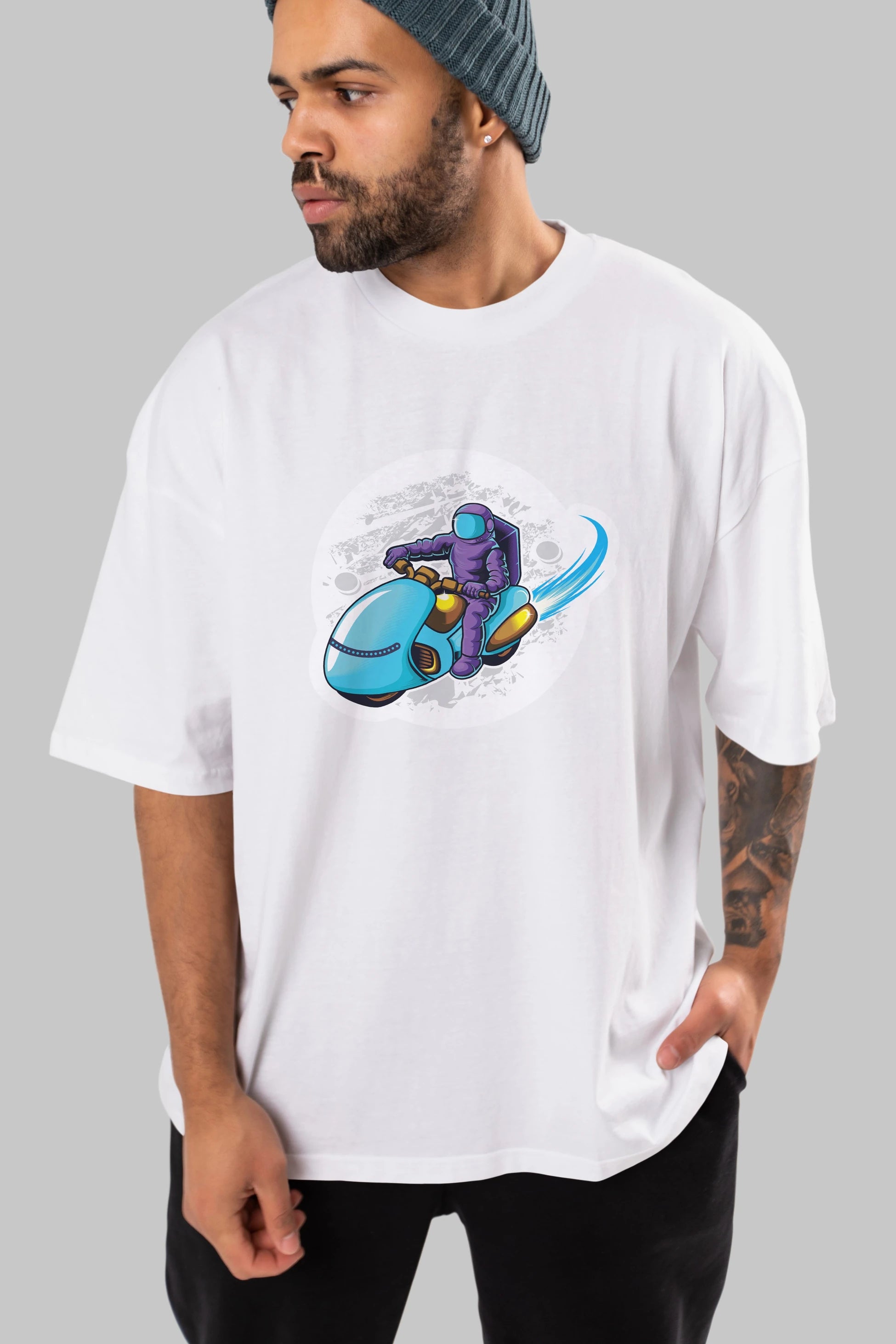Astrorider in Space Sticker Ön Baskılı Oversize t-shirt Erkek Kadın Unisex
