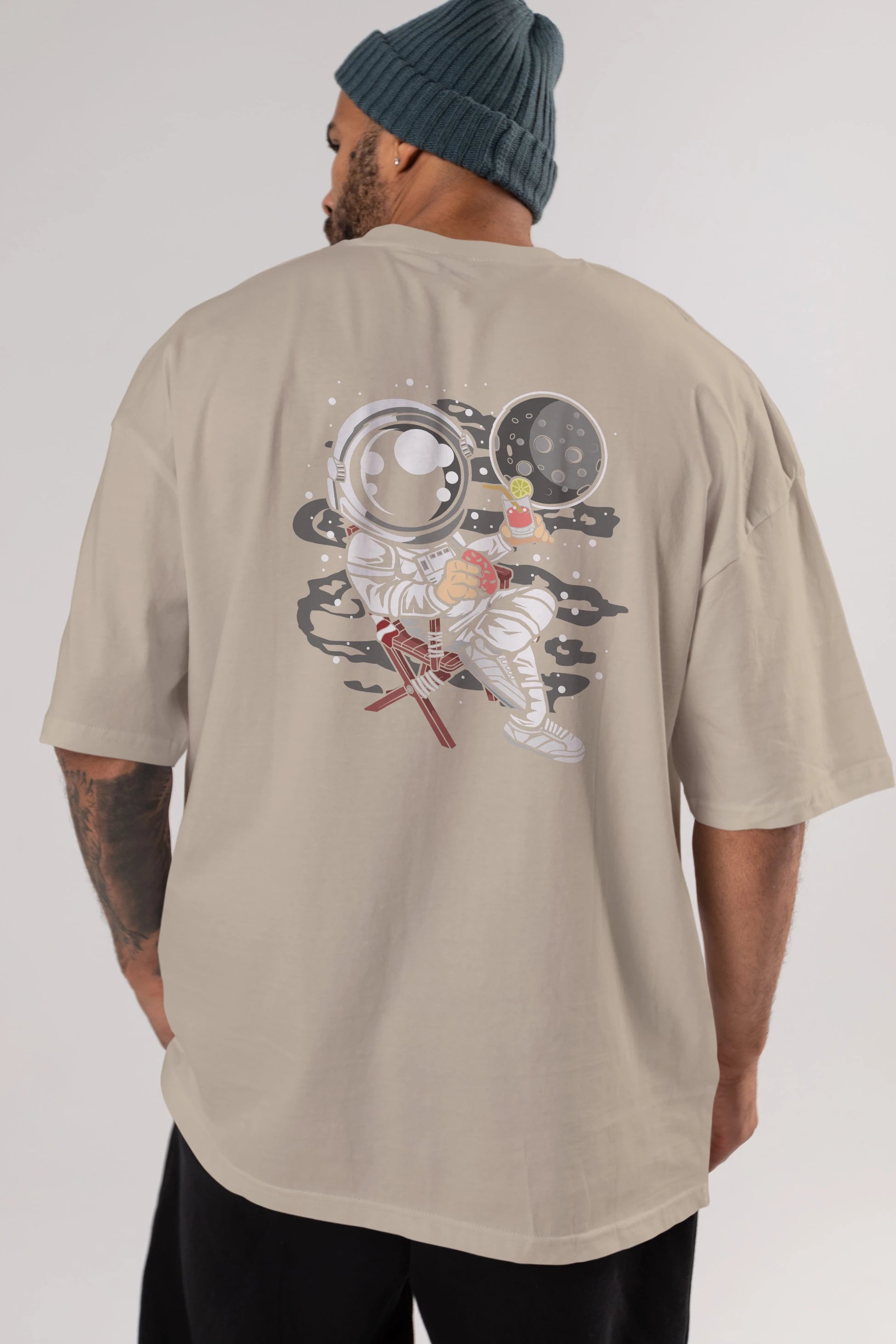 Holiday Astronaut Arka Baskılı Oversize t-shirt Erkek Kadın Unisex