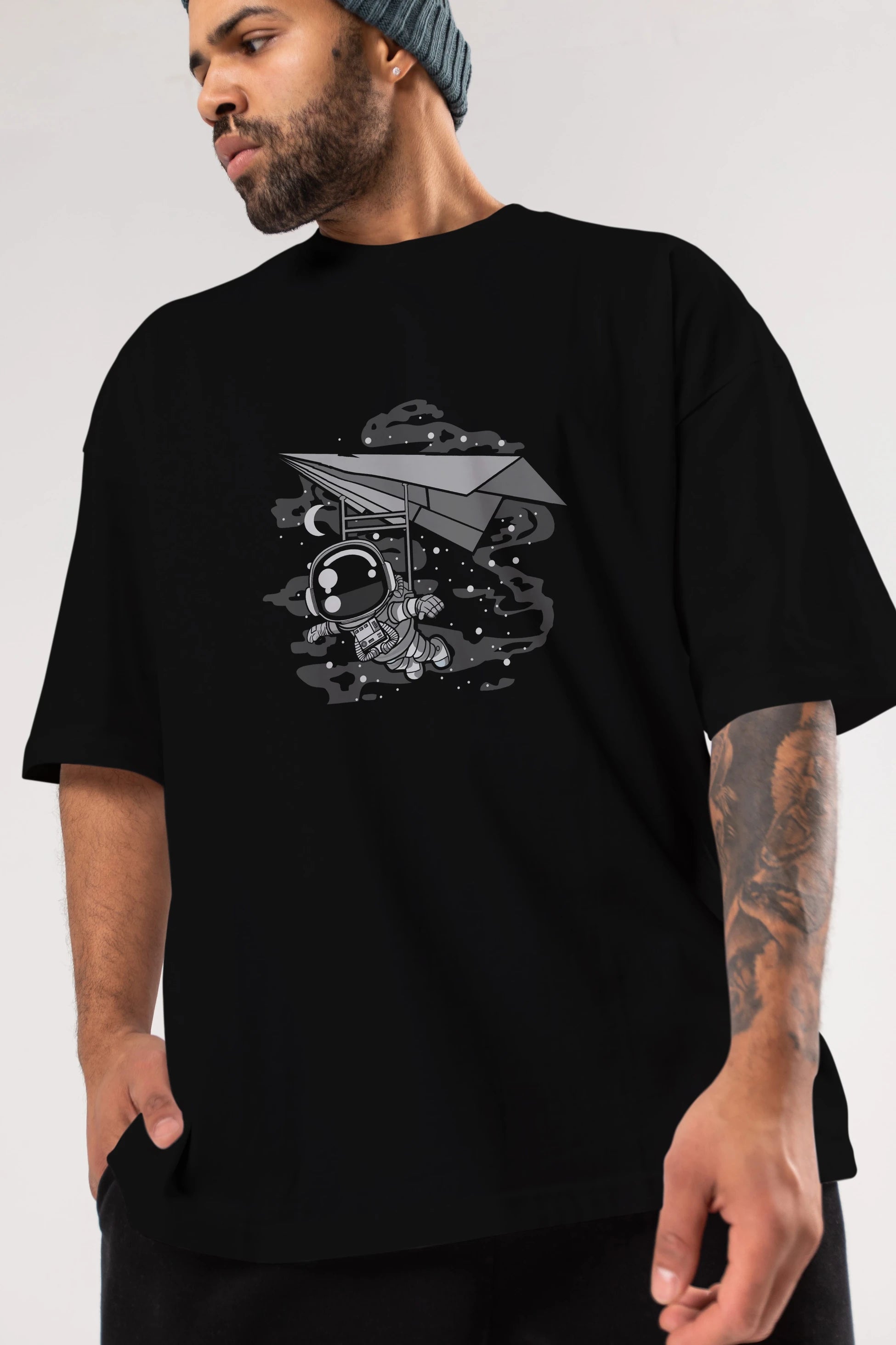 Astronaut Flying Ön Baskılı Oversize t-shirt Erkek Kadın Unisex