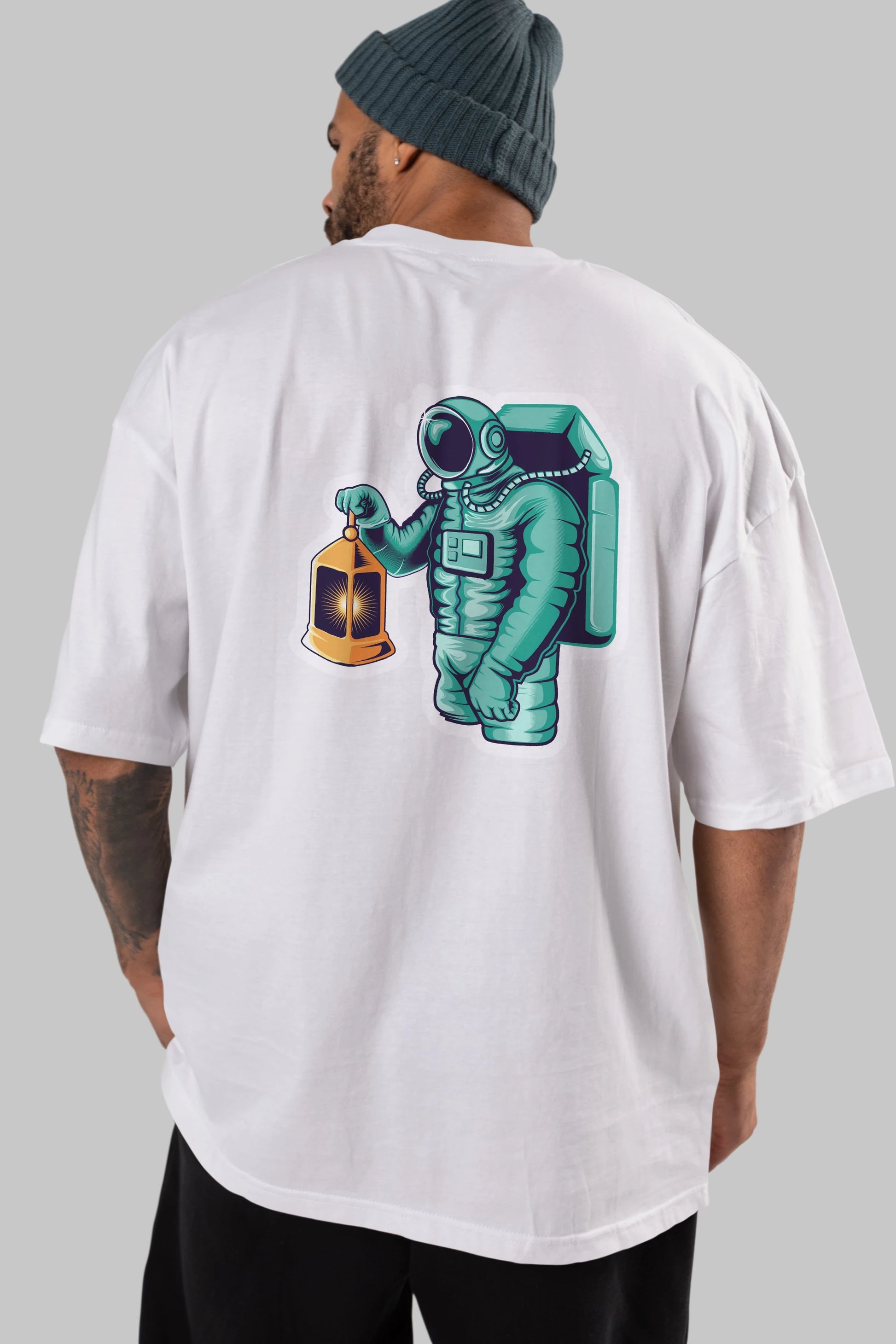 Astronaut Lantern Sticker Arka Baskılı Oversize t-shirt Erkek Kadın Unisex