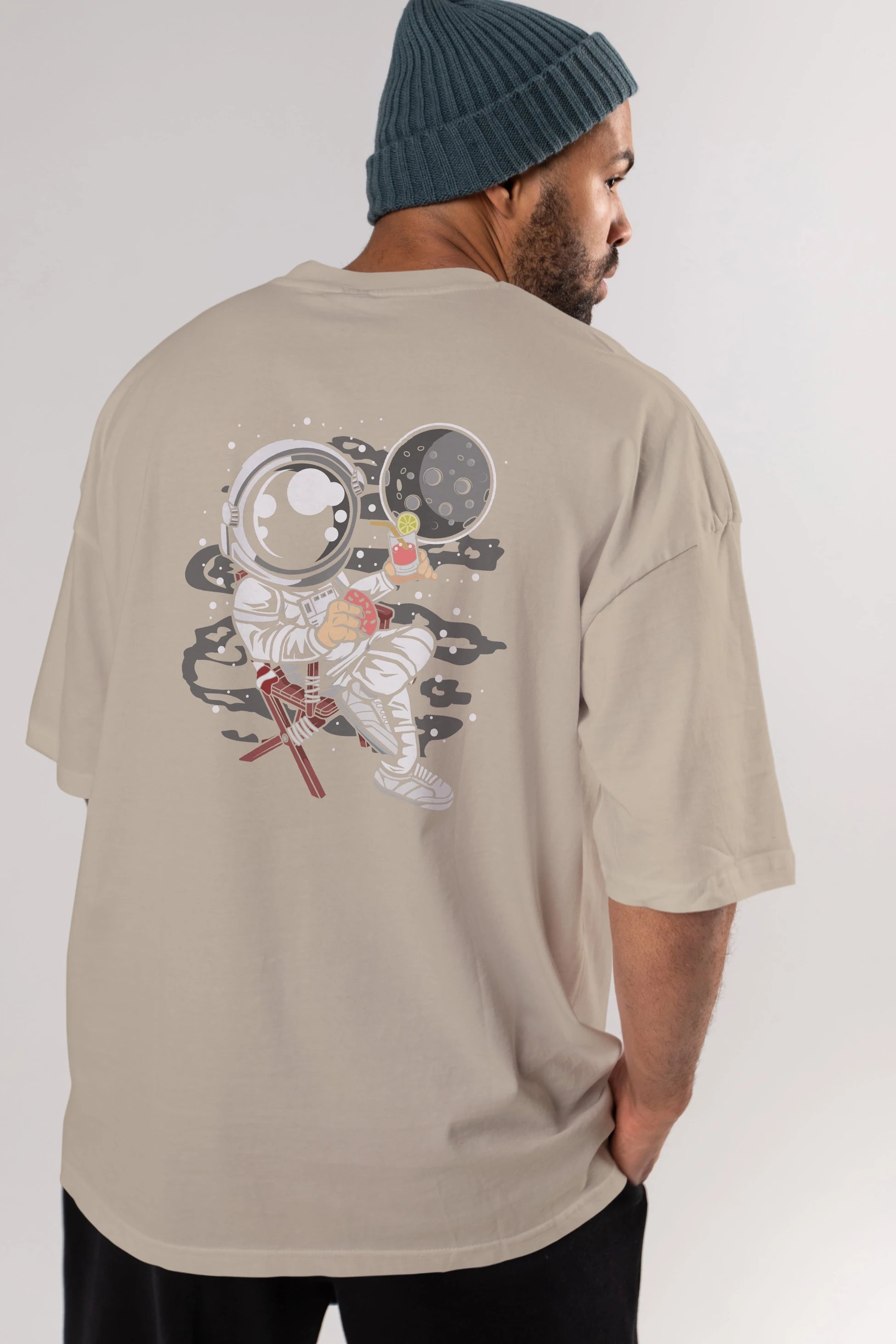 Holiday Astronaut Arka Baskılı Oversize t-shirt Erkek Kadın Unisex