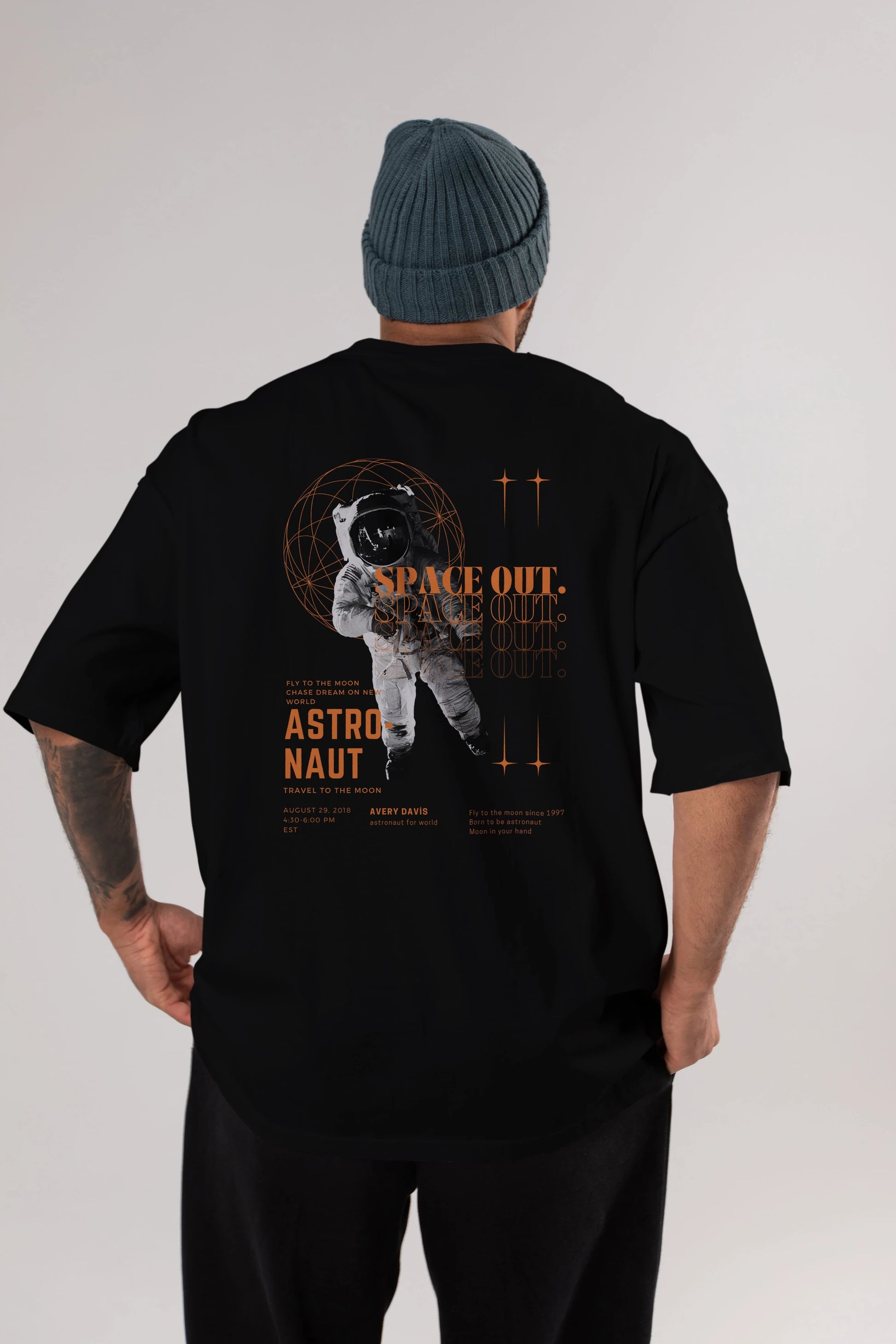 Astronaut Space Out Yazılı Arka Baskılı Oversize t-shirt Erkek Kadın Unisex