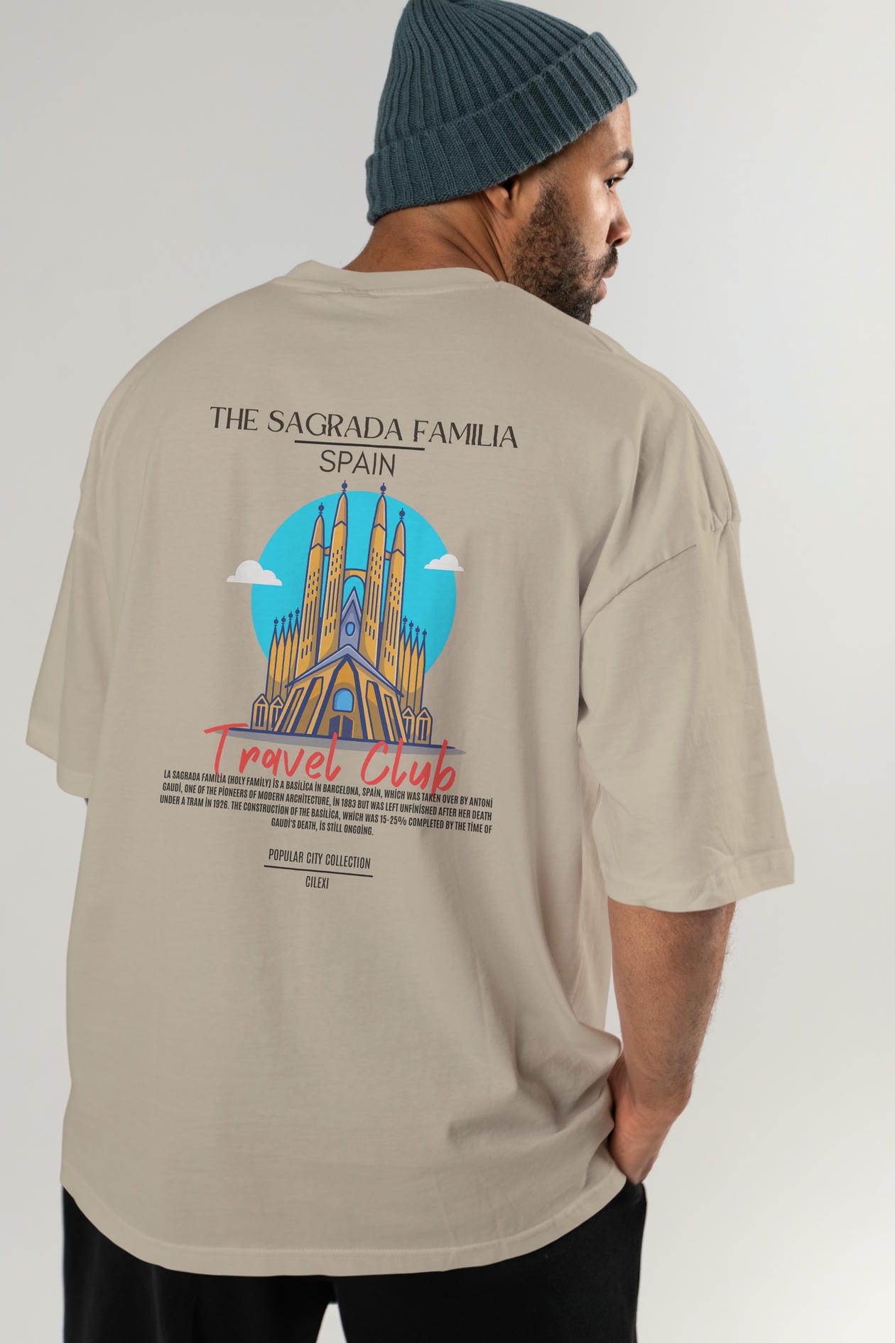 The Sagrada Familia Spain Arka Baskılı Oversize t-shirt Erkek Kadın Pamuk Bisiklet Yaka tişort
