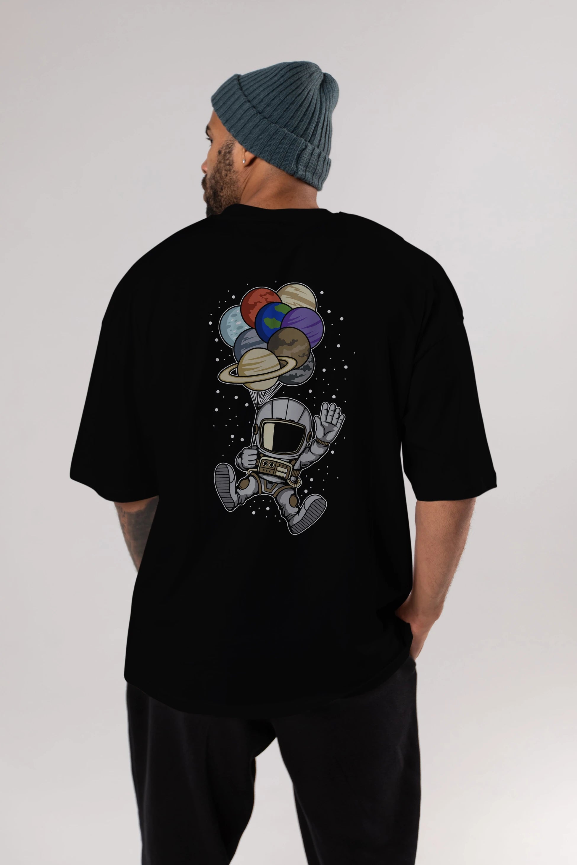 Astronaut Baloon Planets Arka Baskılı Oversize t-shirt Erkek Kadın Unisex