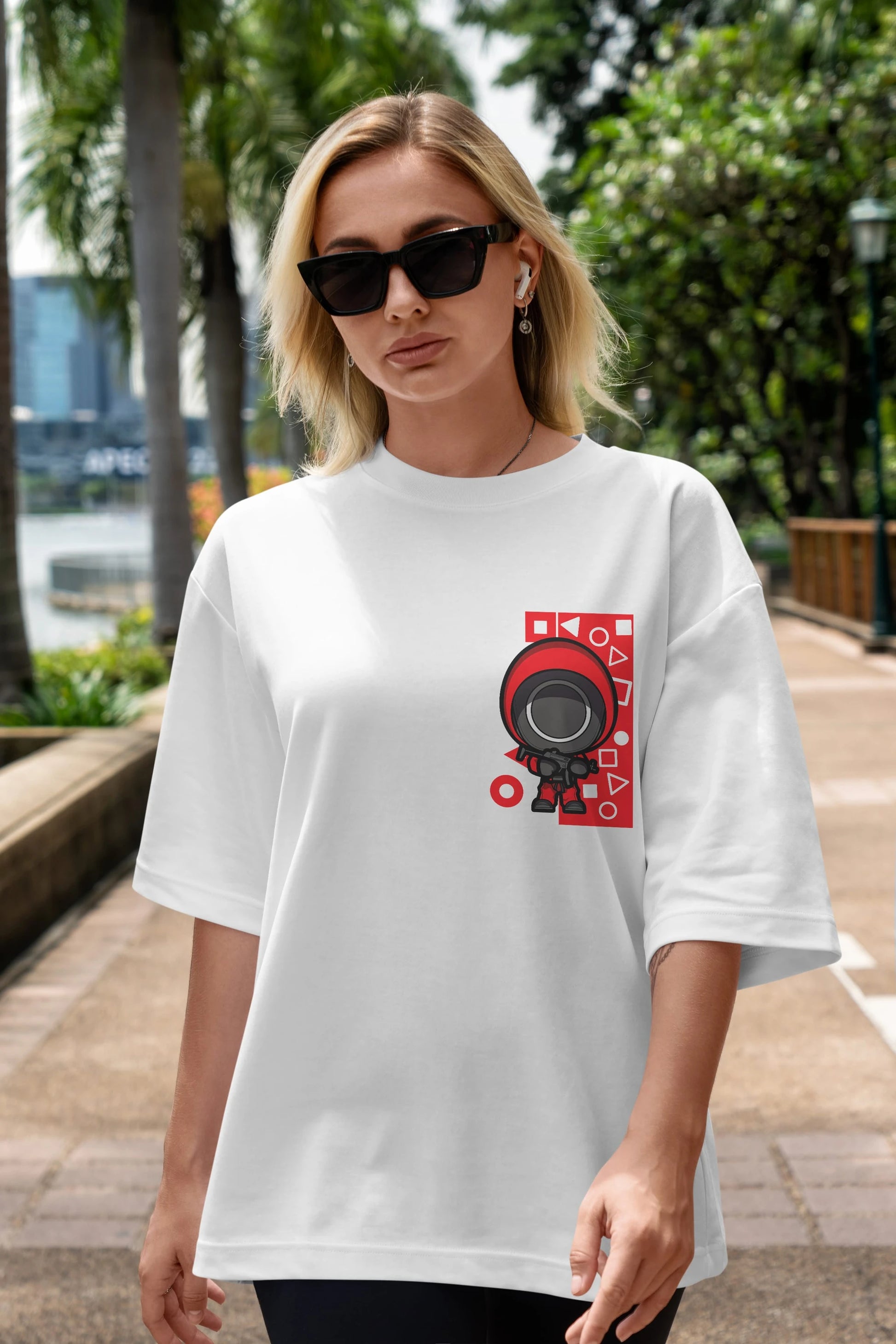 Squid Game (4) Ön Sol Baskılı Oversize t-shirt Erkek Kadın Unisex %100 Pamuk Bisiklet Yaka tişort
