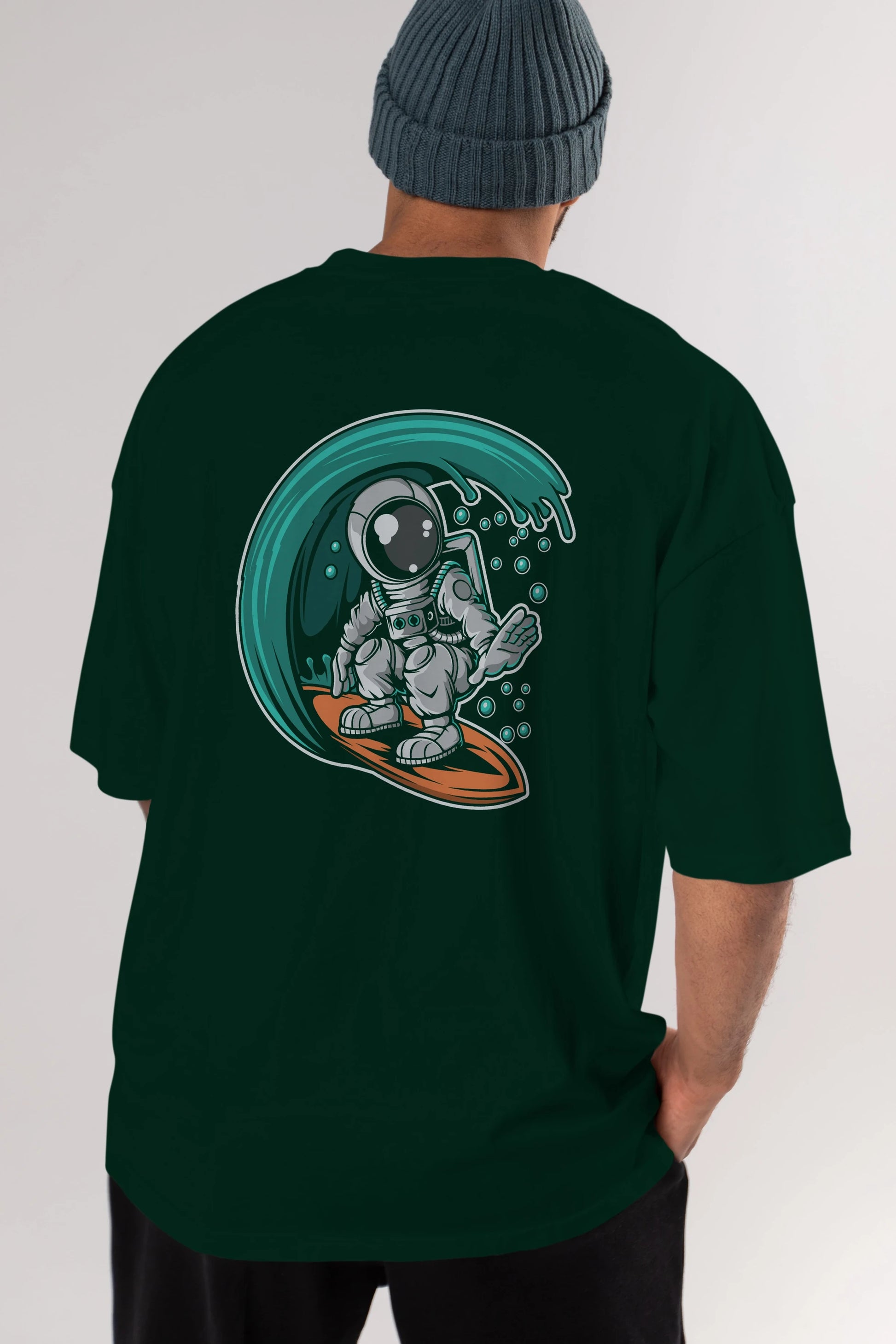 Astronaut Surfing Arka Baskılı Oversize t-shirt Erkek Kadın Unisex