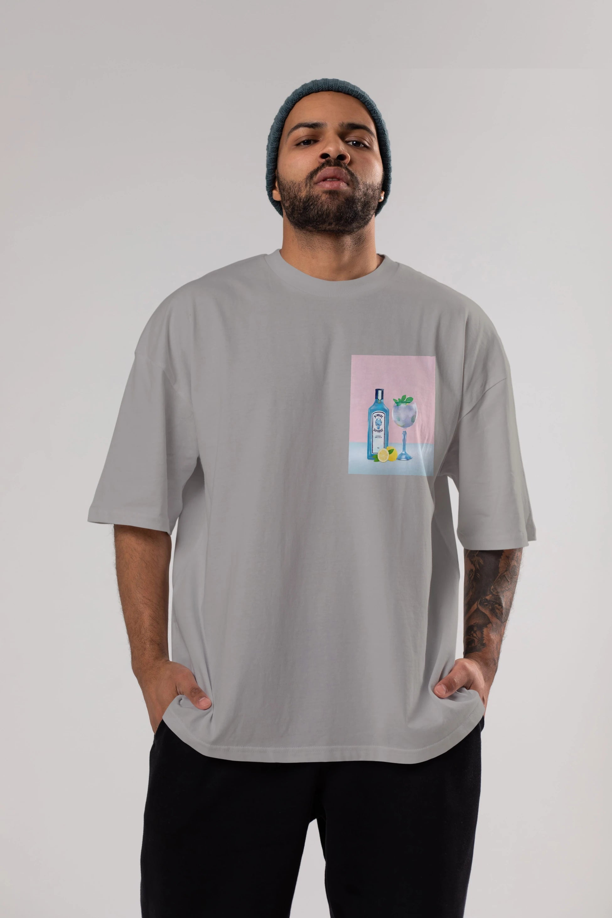 Bombay Sapphire Dry Gin Ön Sol Baskılı Oversize t-shirt Erkek Kadın Unisex %100 Pamuk Bisiklet Yaka tişort
