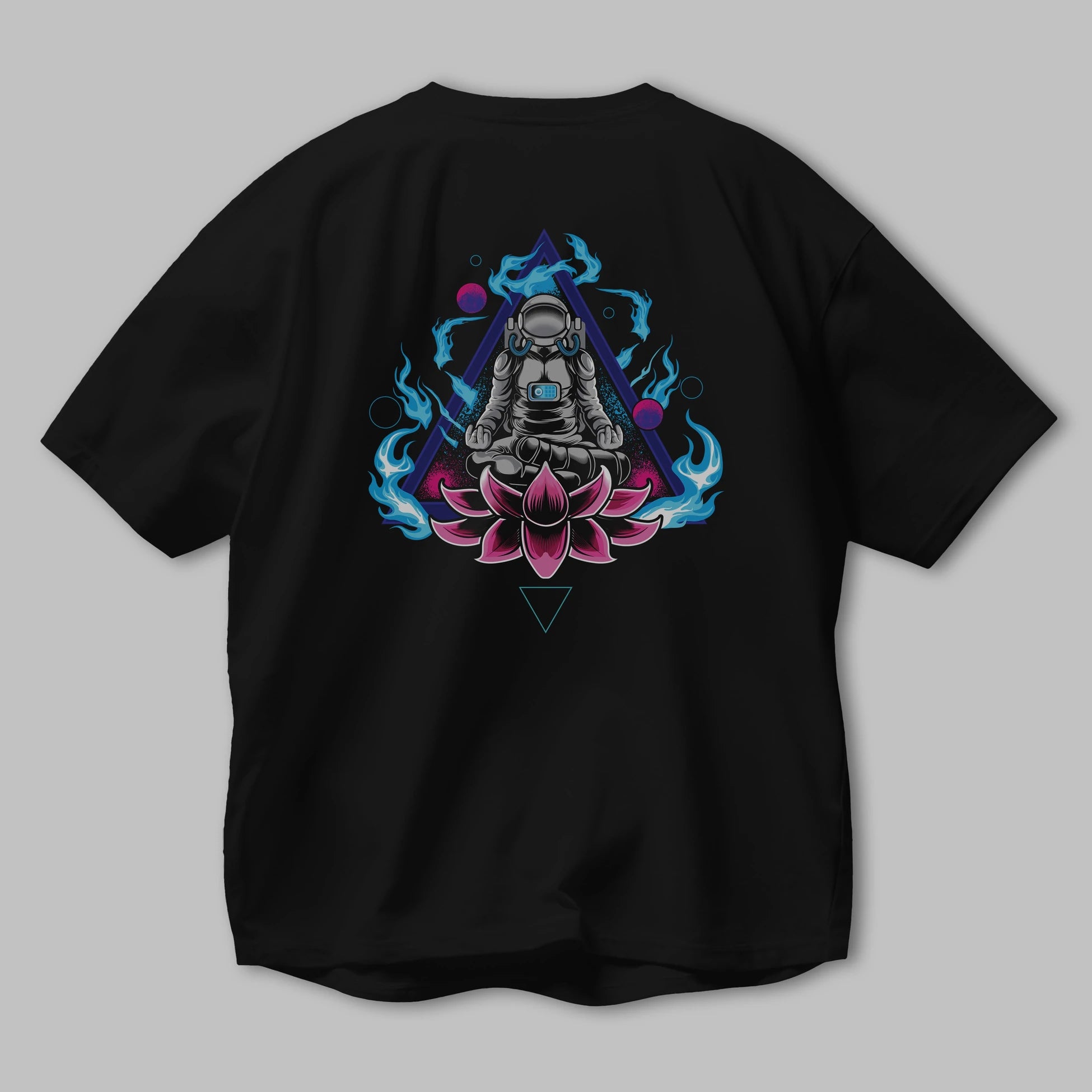 Astronaut Meditation (2) Arka Baskılı Oversize t-shirt Erkek Kadın Unisex