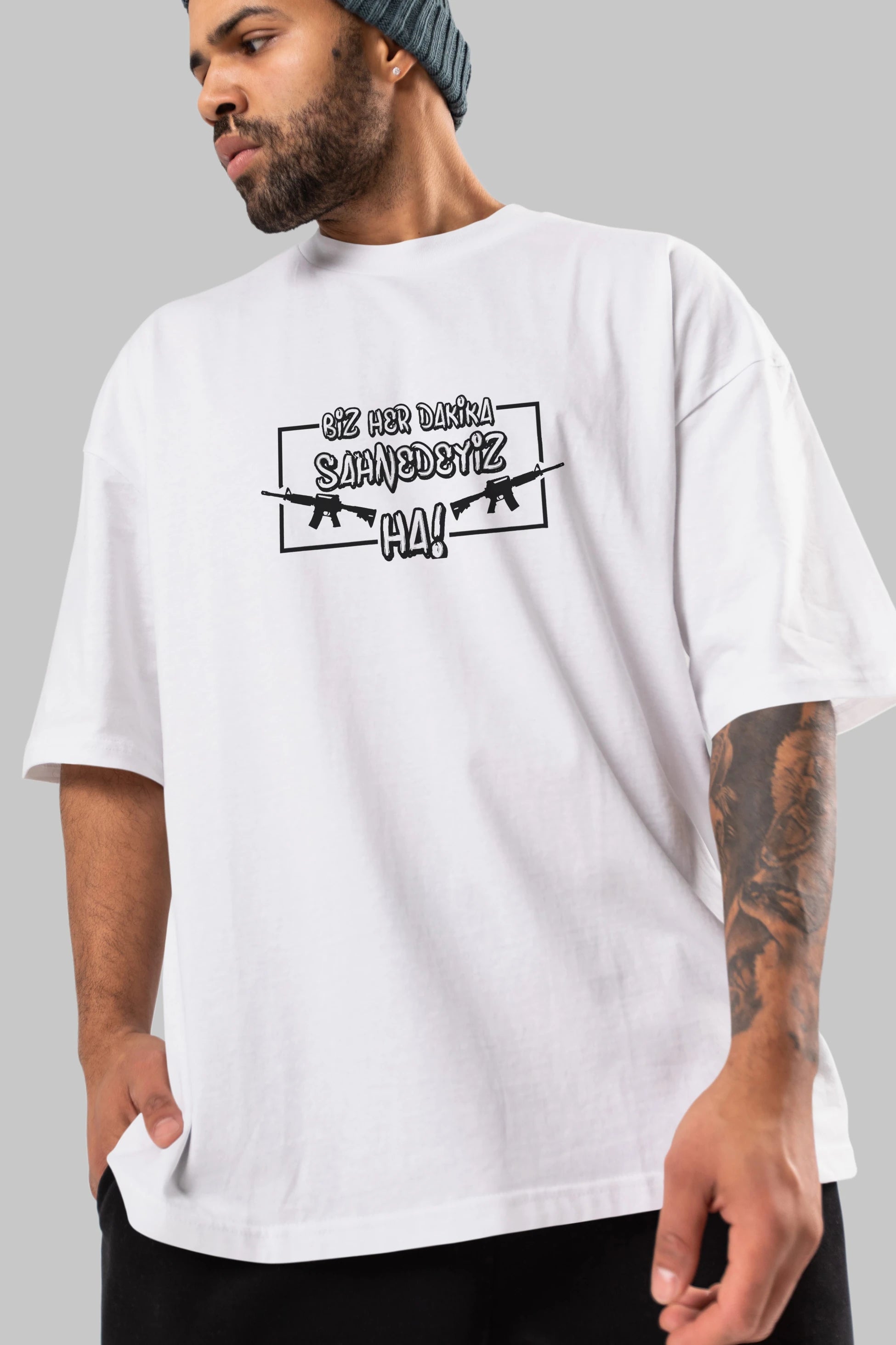 Biz Her Dakika Sahnedeyiz Ön Baskılı Oversize t-shirt %100 pamuk Erkek Kadın Unisex