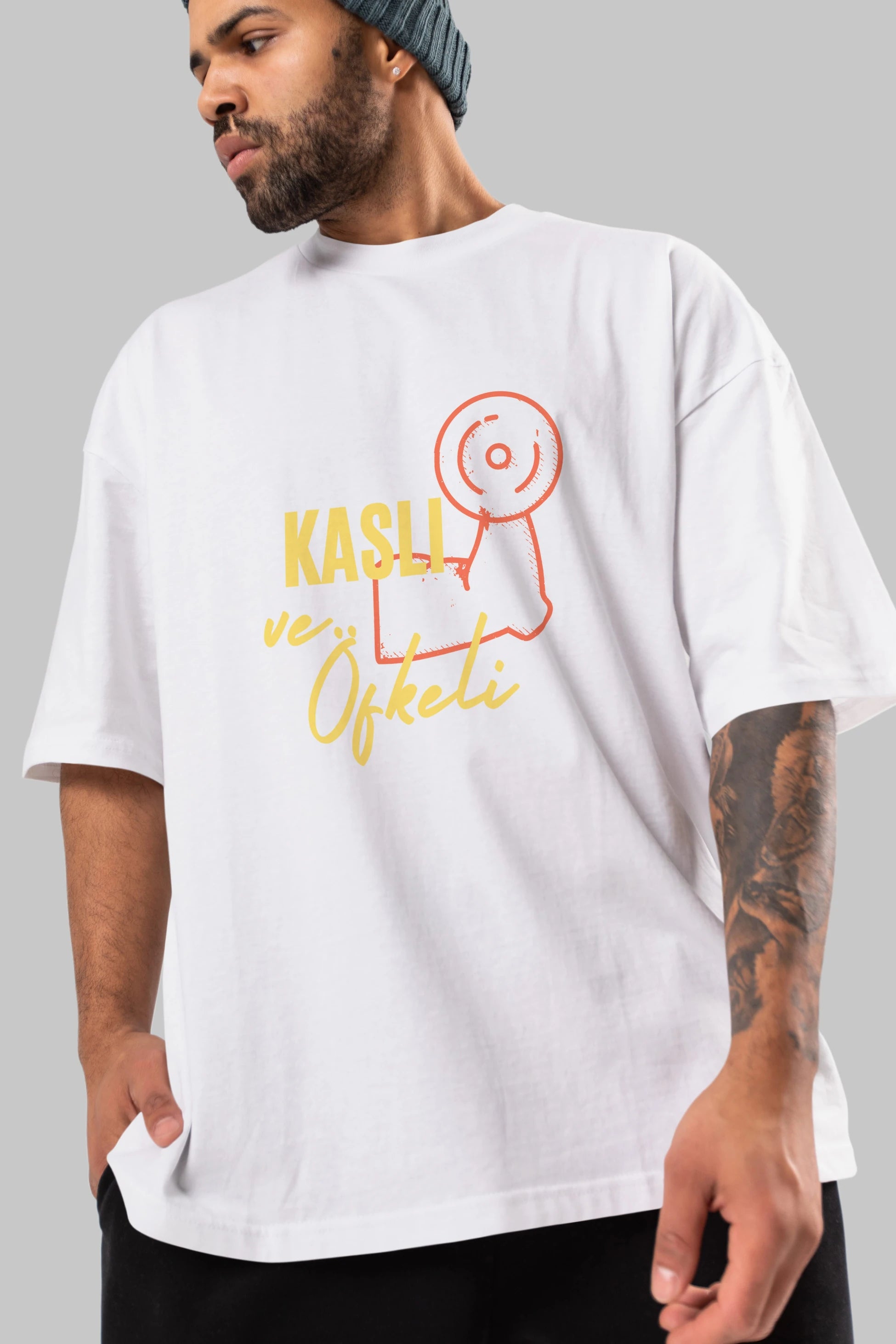 Kaslı ve Öfkeli Yazılı Ön Baskılı Oversize t-shirt Erkek Kadın Unisex