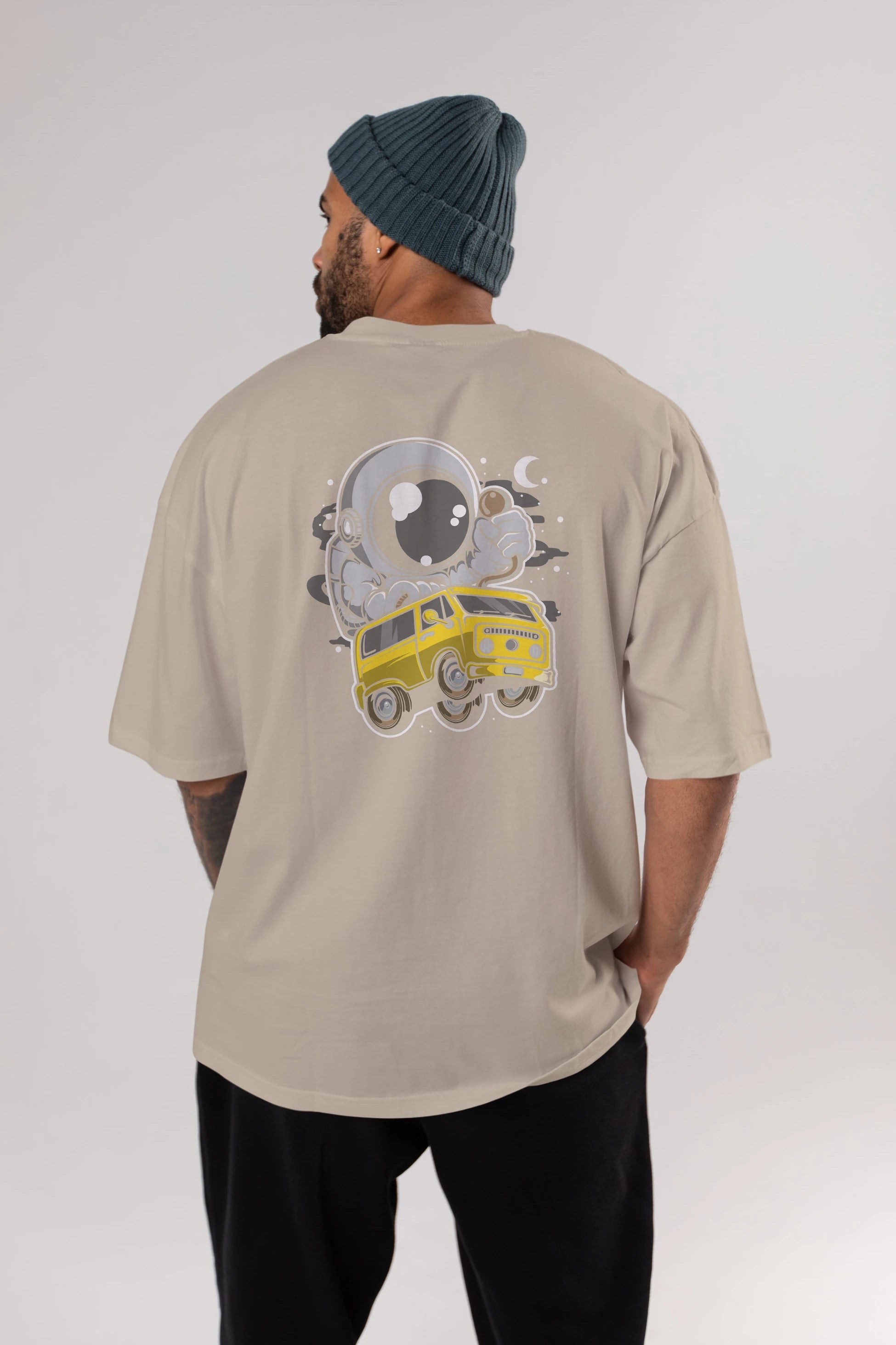 Astronaut Car Racer Arka Baskılı Oversize t-shirt Erkek Kadın Unisex