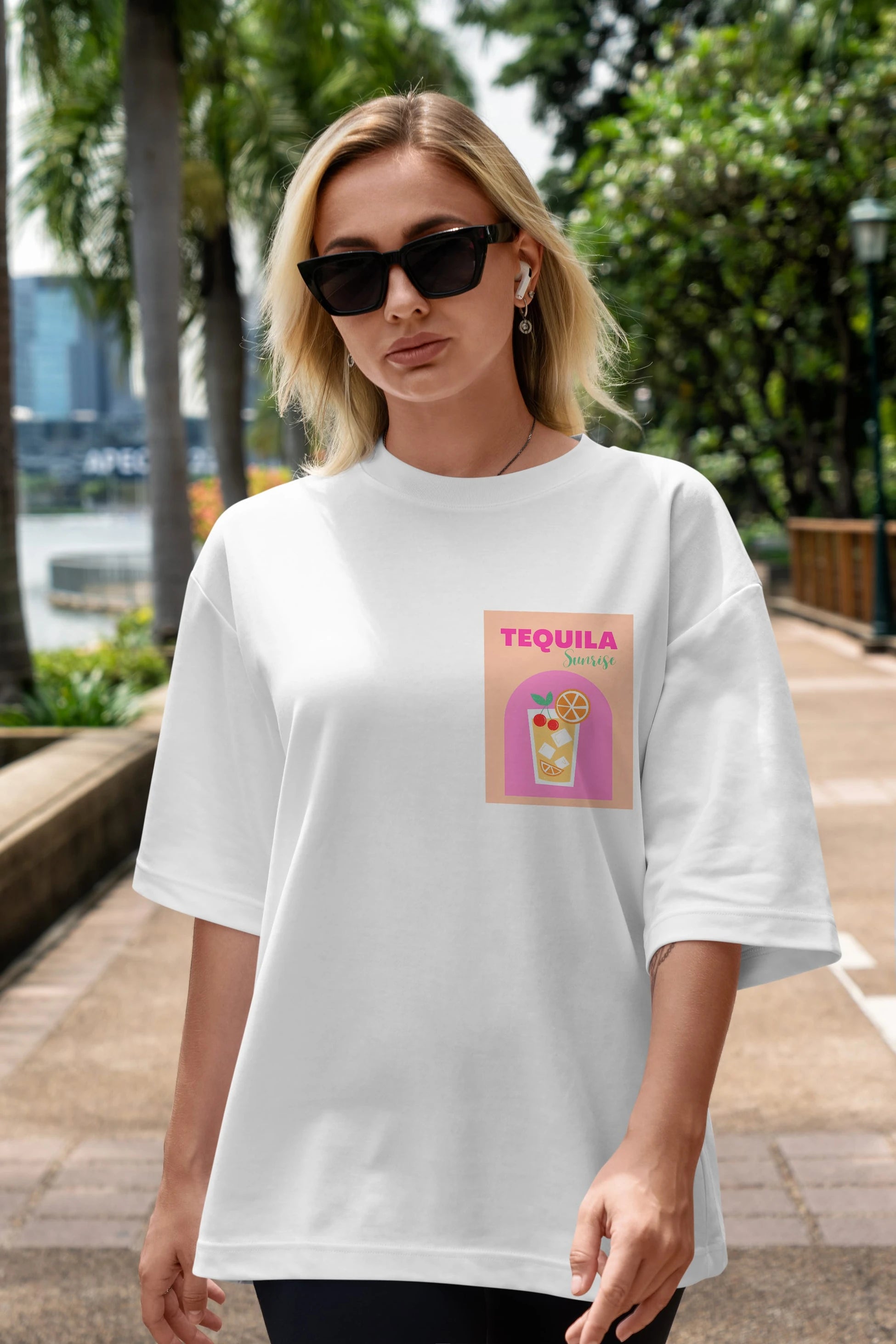Tequila Sunrise 2 Ön Sol Baskılı Oversize t-shirt Erkek Kadın Unisex %100 Pamuk Bisiklet Yaka tişort