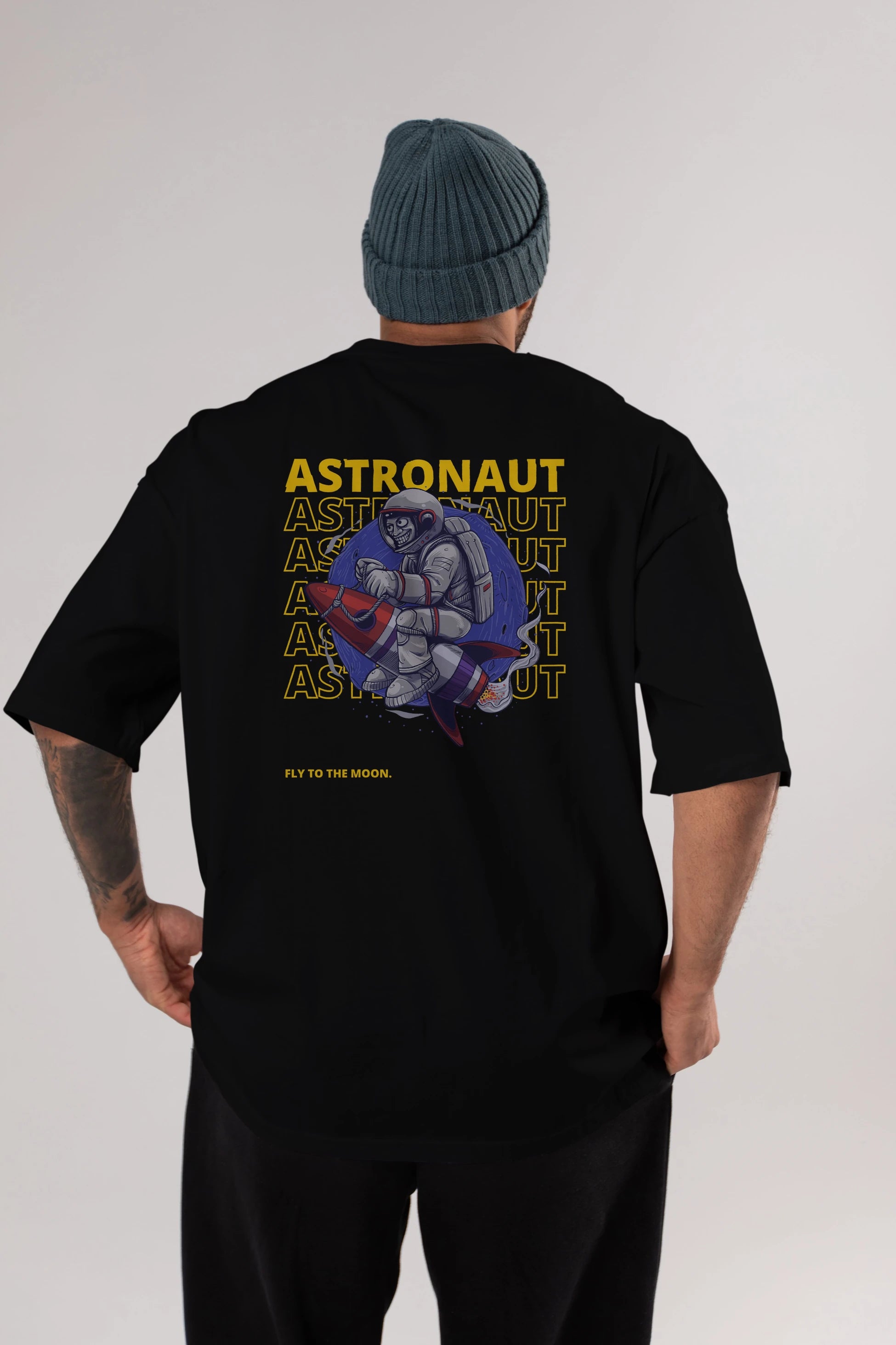 Astronaut Fly to the Moon Yazılı Arka Baskılı Oversize t-shirt Erkek Kadın Unisex