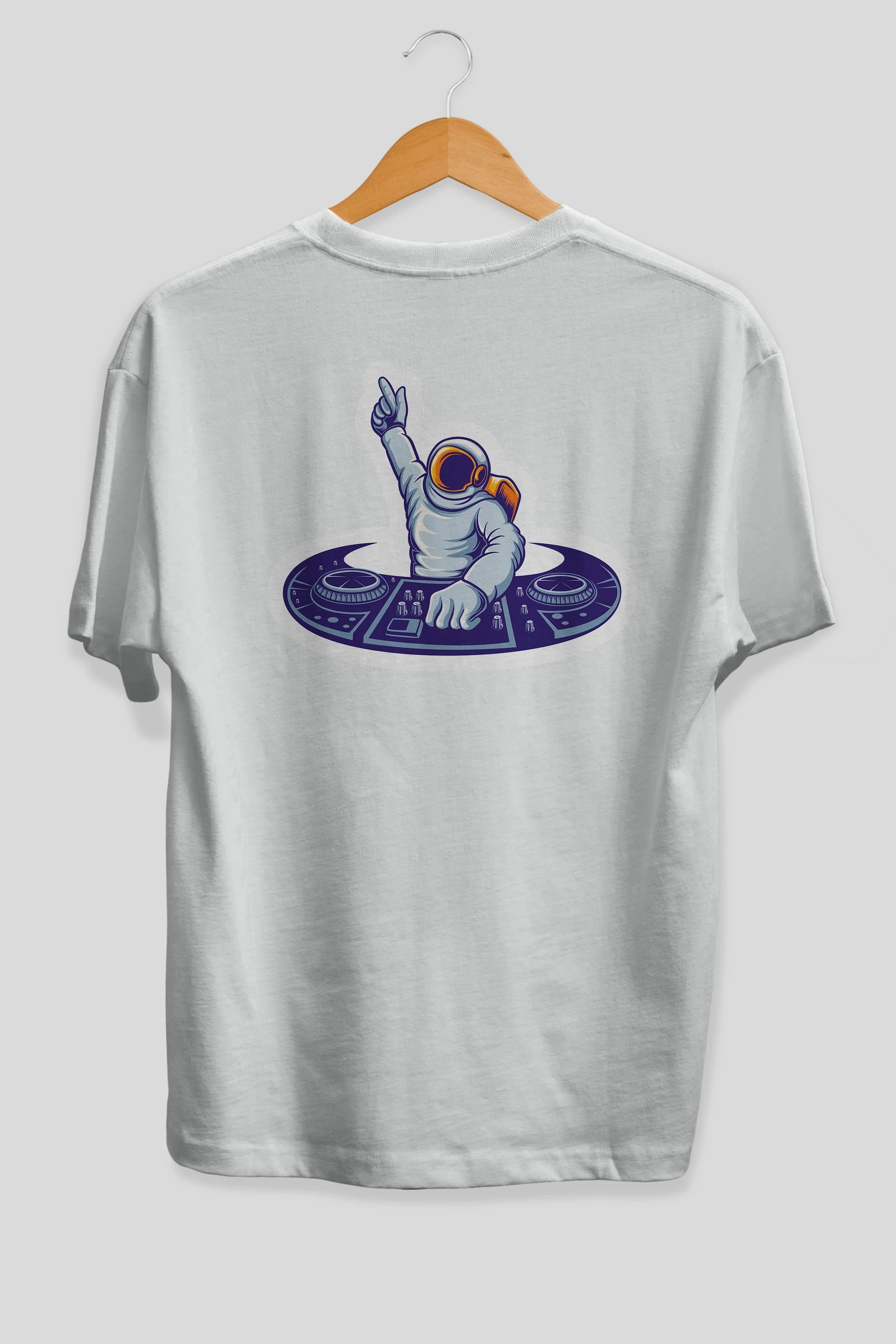 Astronaut Disk Jockey Party Sticker Arka Baskılı Oversize t-shirt Erkek Kadın Unisex