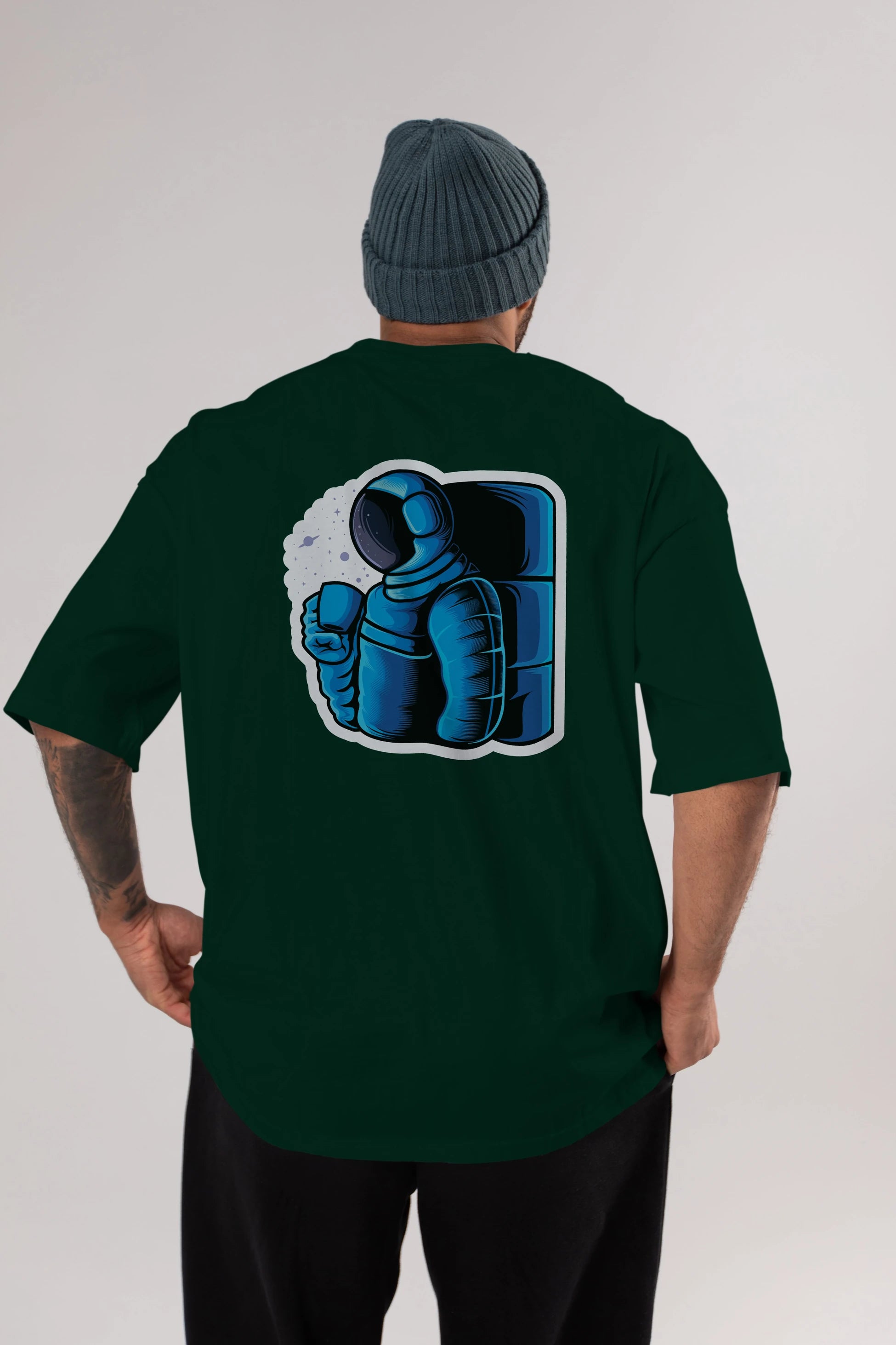 Drinking coffee in space sticker Arka Baskılı Oversize t-shirt Erkek Kadın Unisex