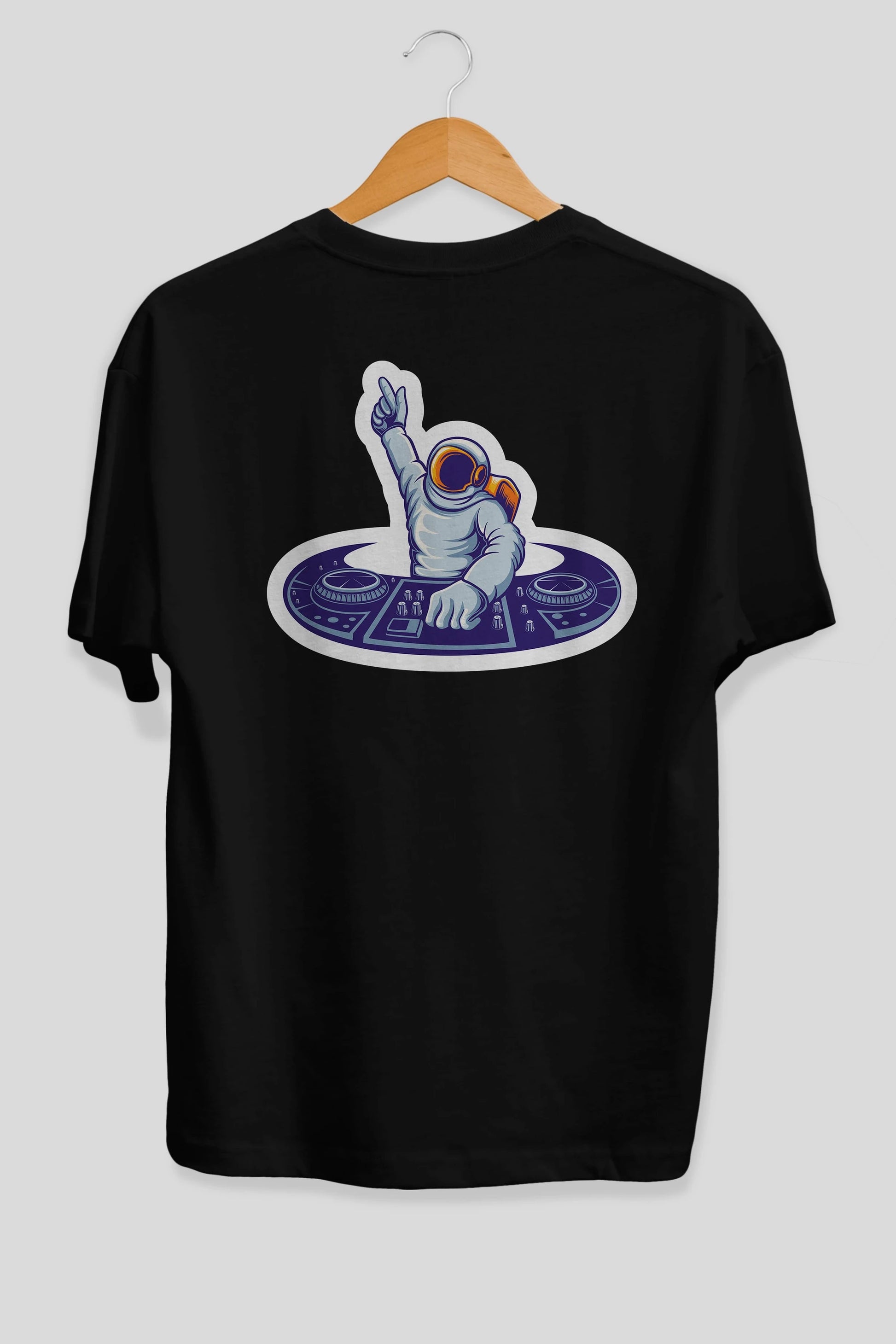 Astronaut Disk Jockey Party Sticker Arka Baskılı Oversize t-shirt Erkek Kadın Unisex